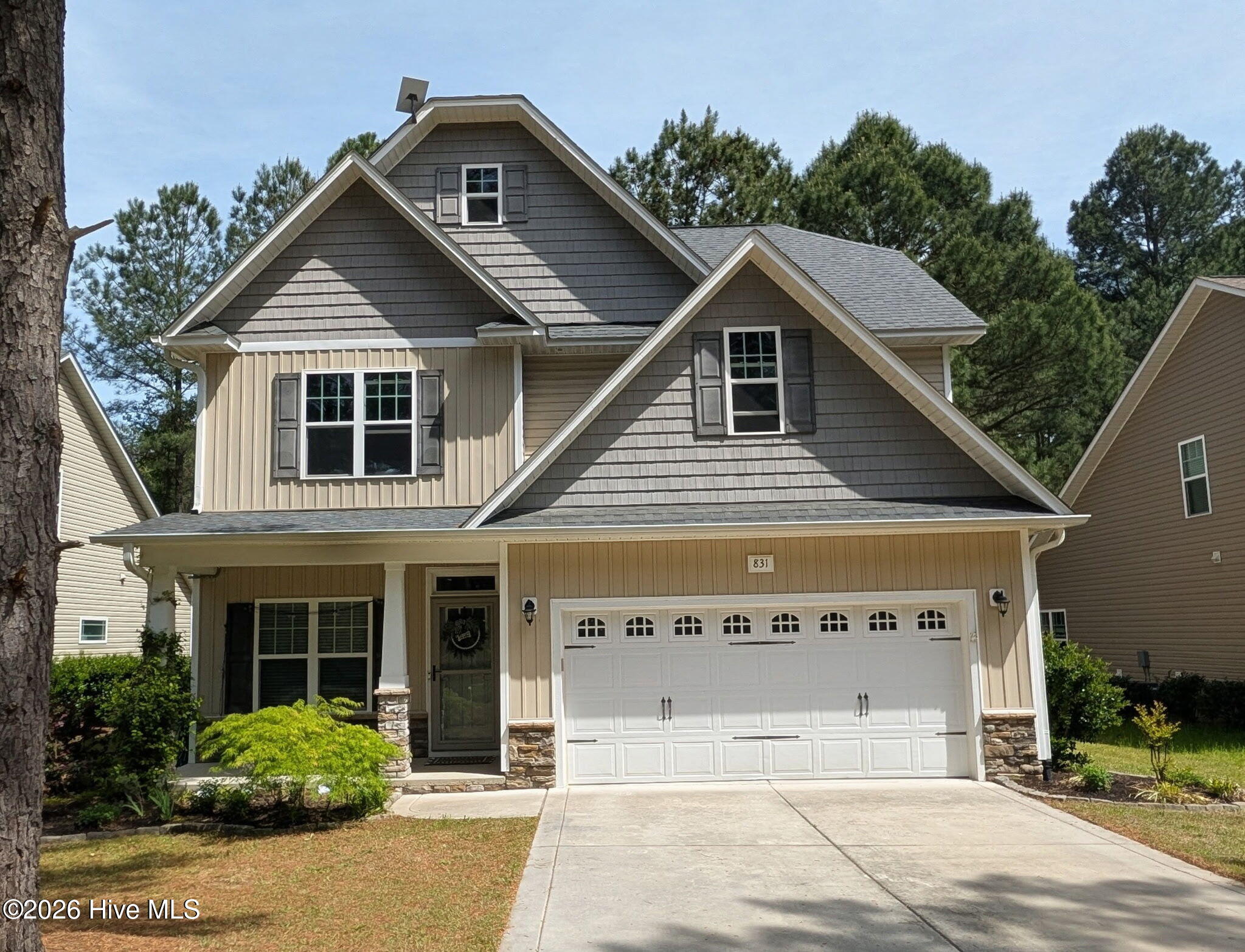 831 Thrush Drive Property Photo 1