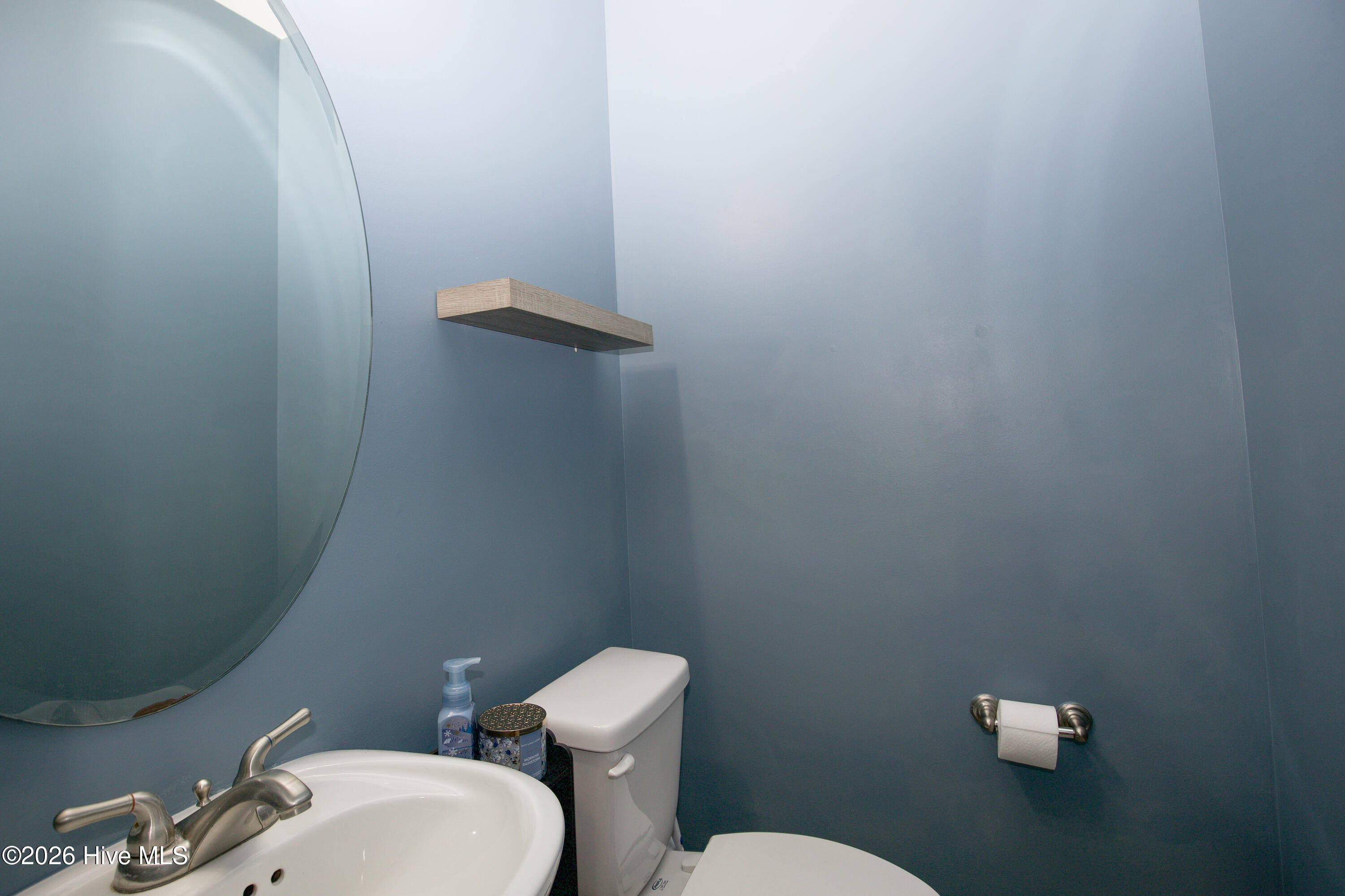 831 Thrush Drive Property Photo 9