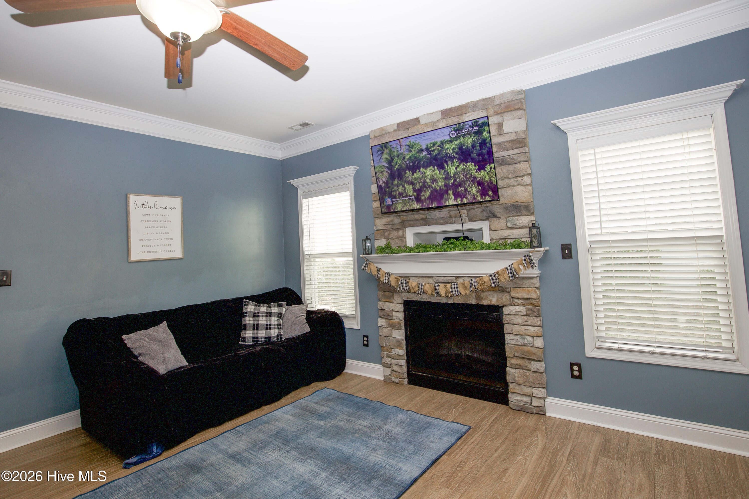 831 Thrush Drive Property Photo 13