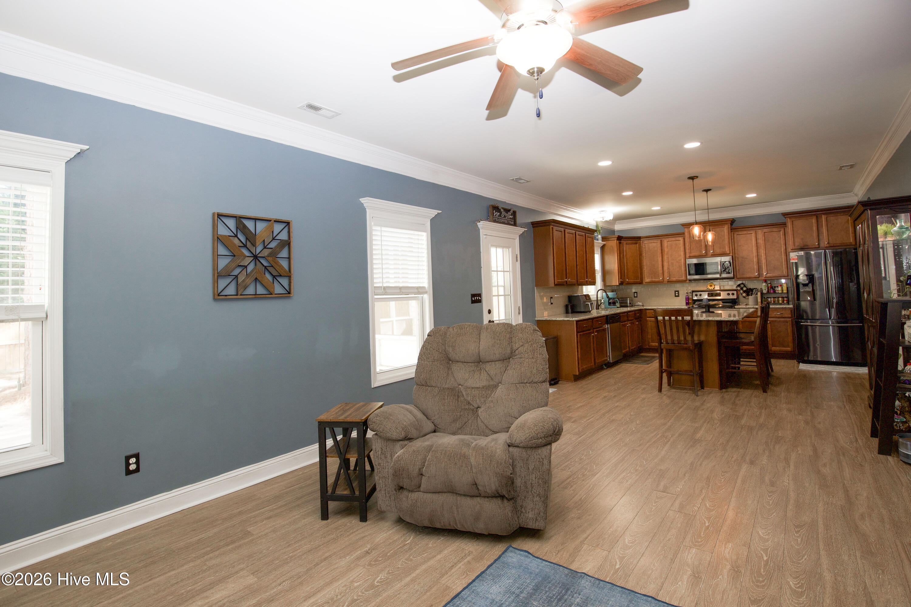 831 Thrush Drive Property Photo 15