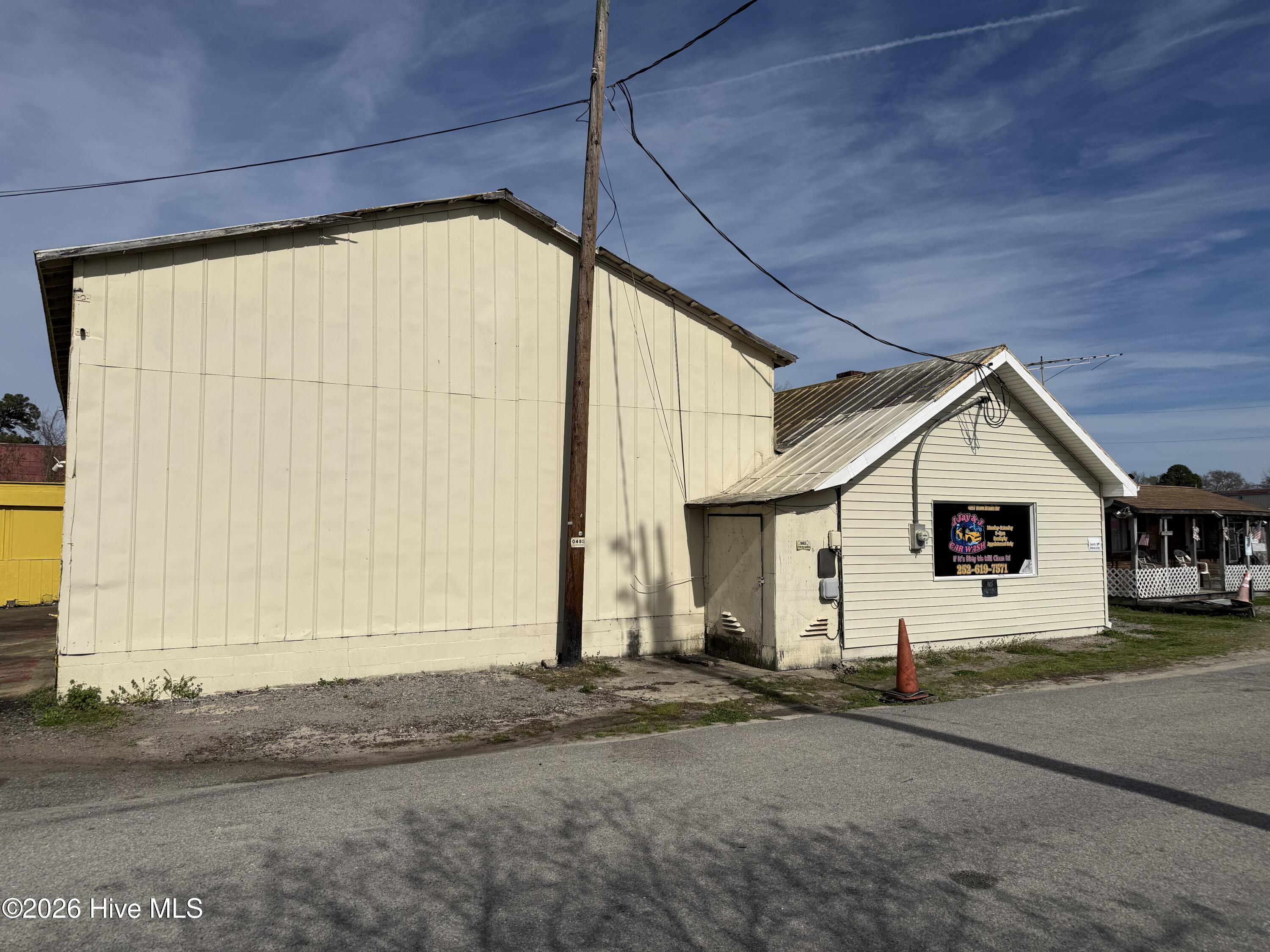 425 Sam Davis Street Property Photo 3