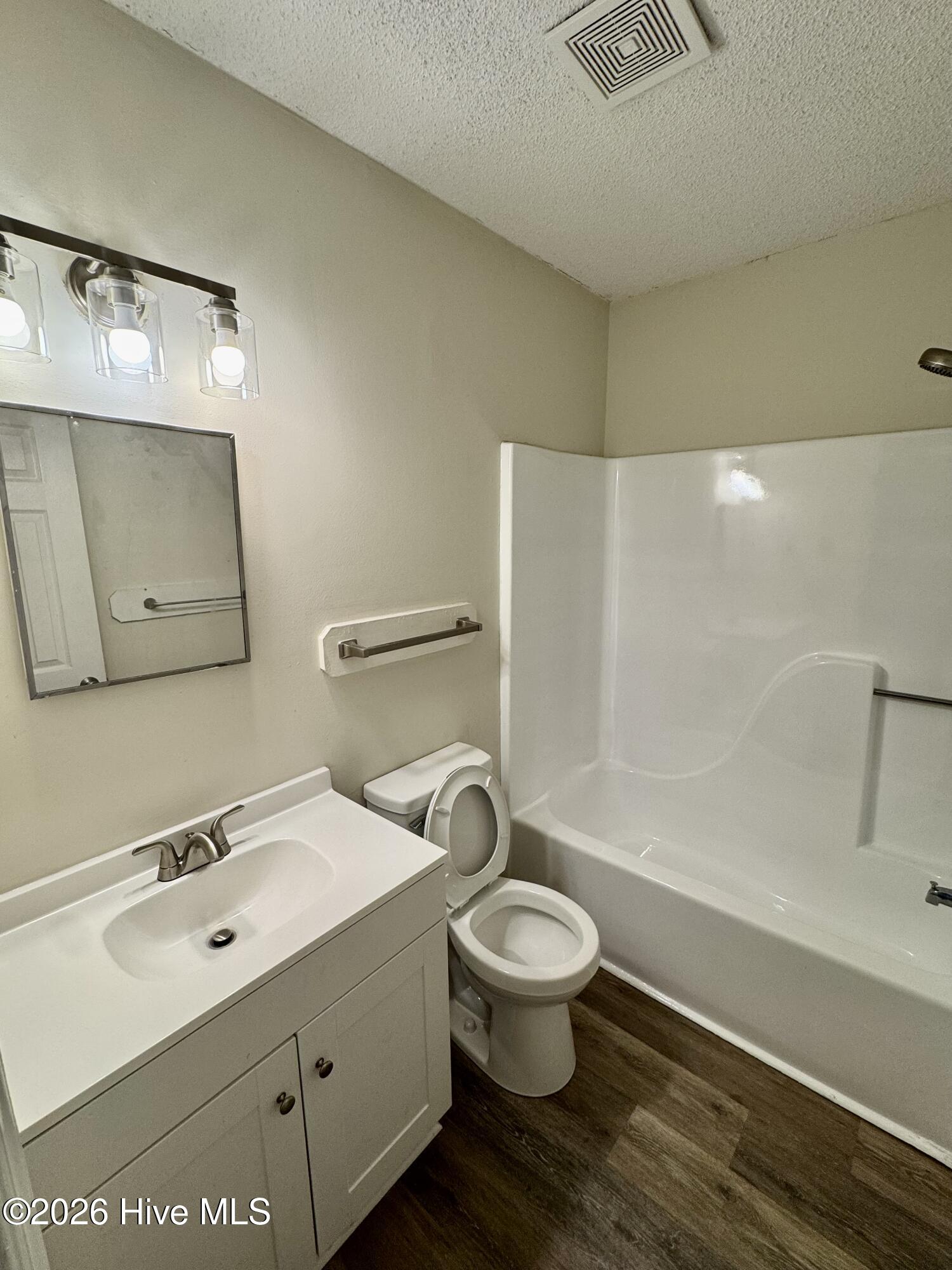 3216 Summer Place 2 Property Photo 12