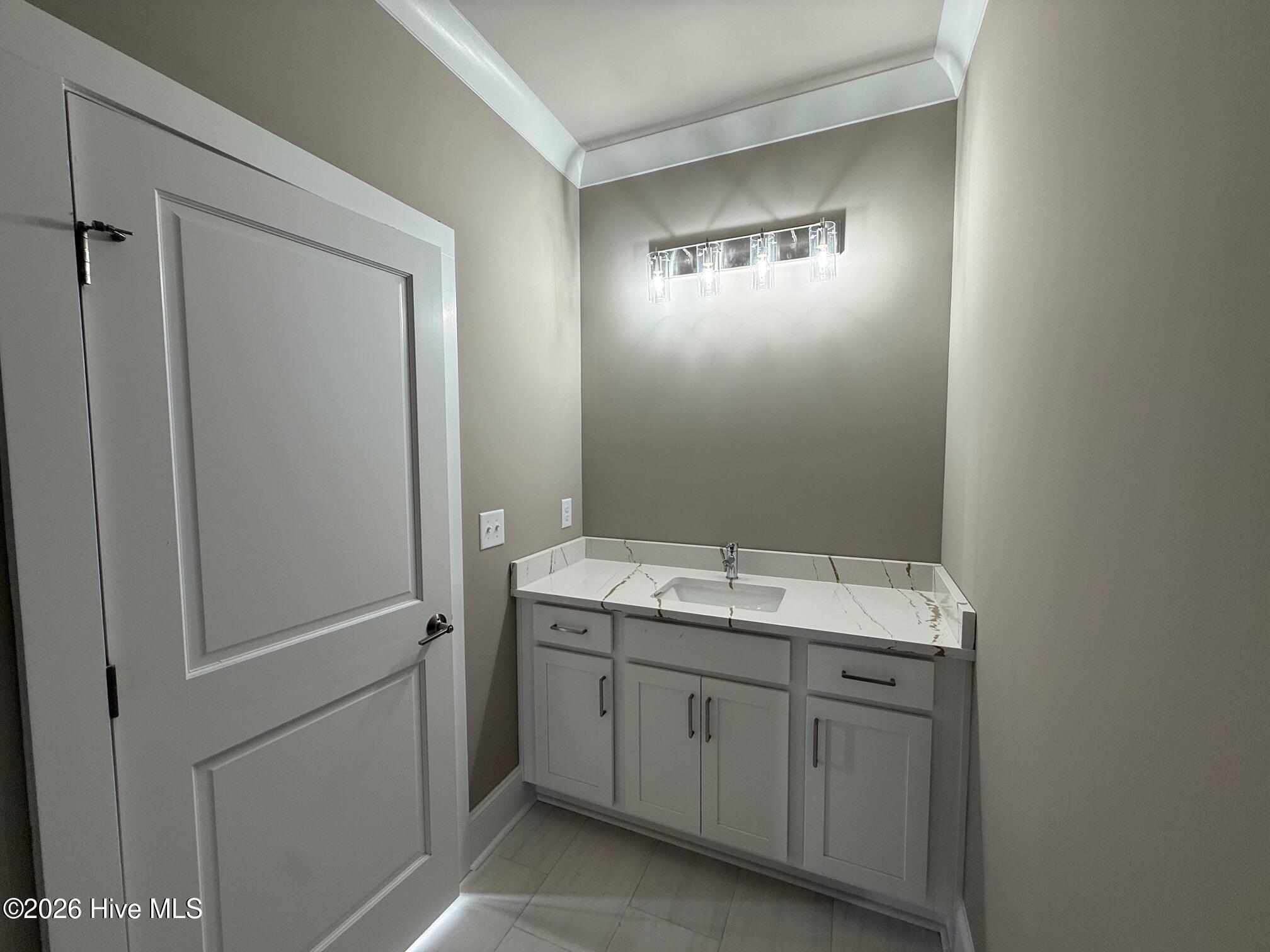 3405 Ocean Drive . Property Photo 10