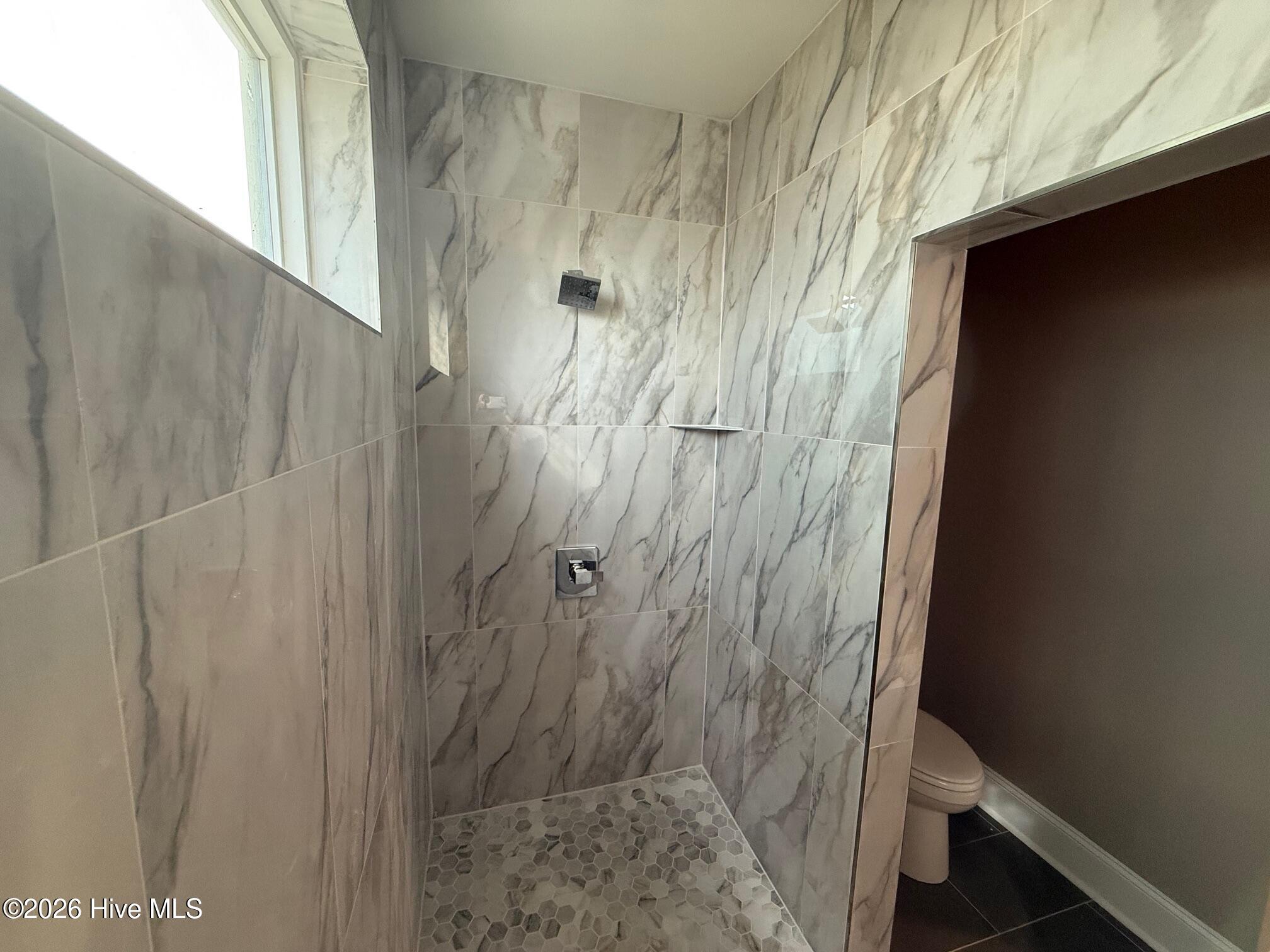 3405 Ocean Drive . Property Photo 15