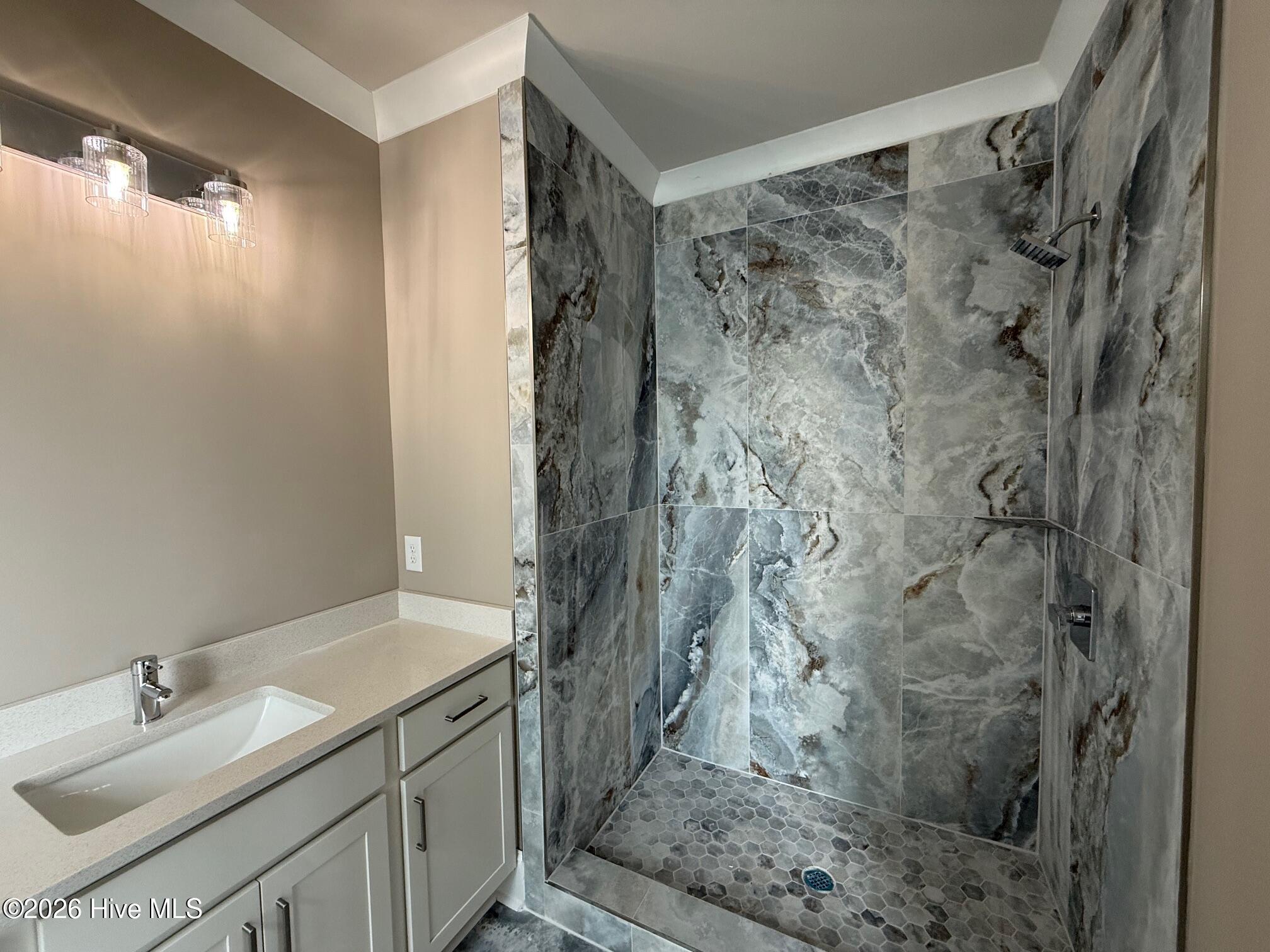 3405 Ocean Drive . Property Photo 18