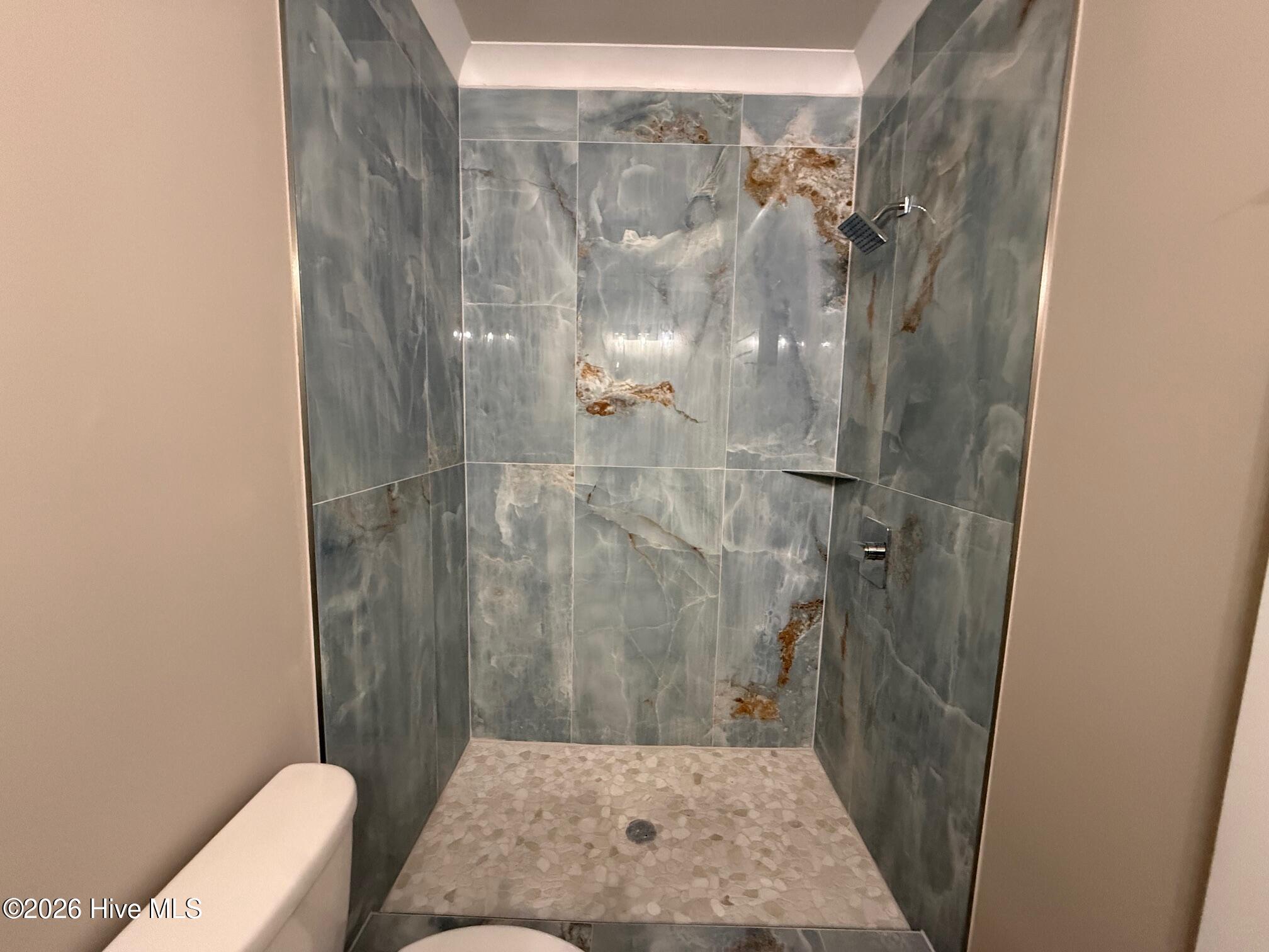 3405 Ocean Drive . Property Photo 20