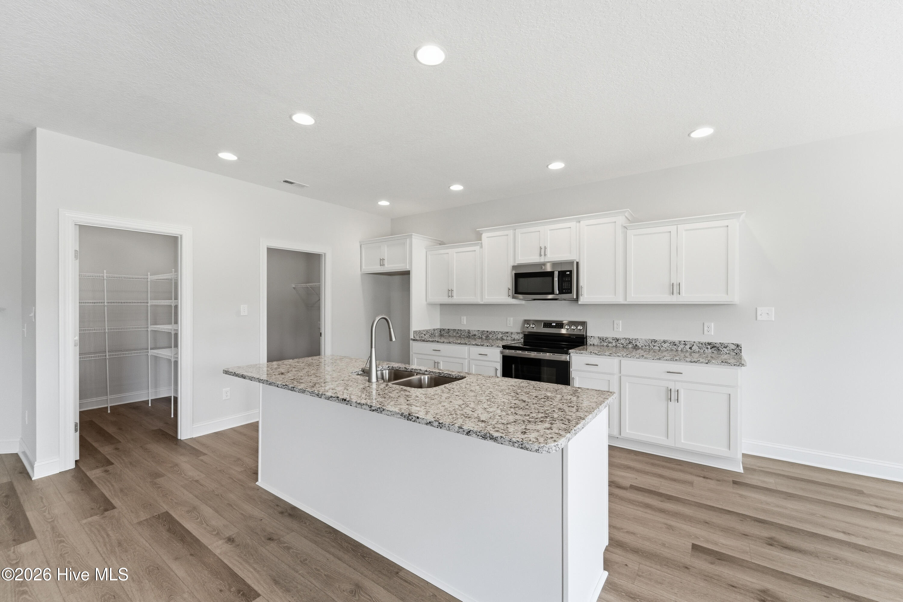810 Maritime Way Property Photo 7