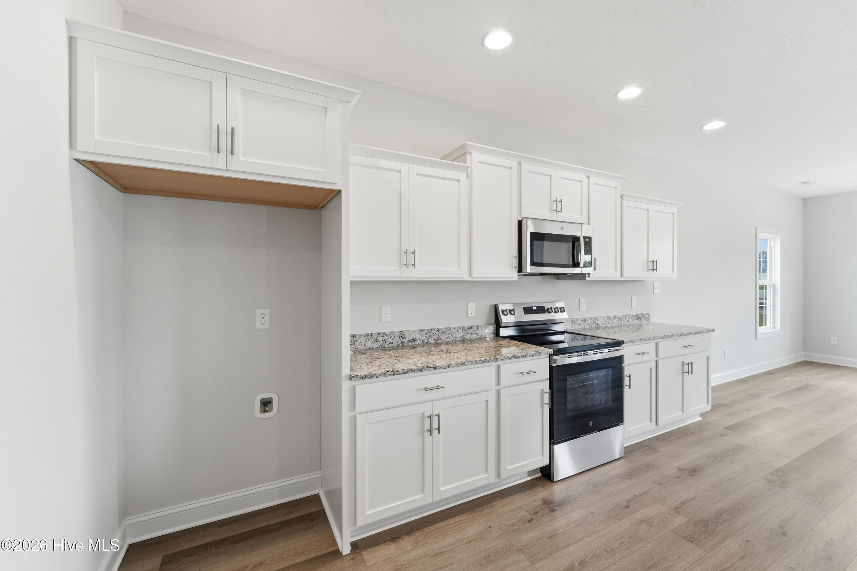 810 Maritime Way Property Photo 8