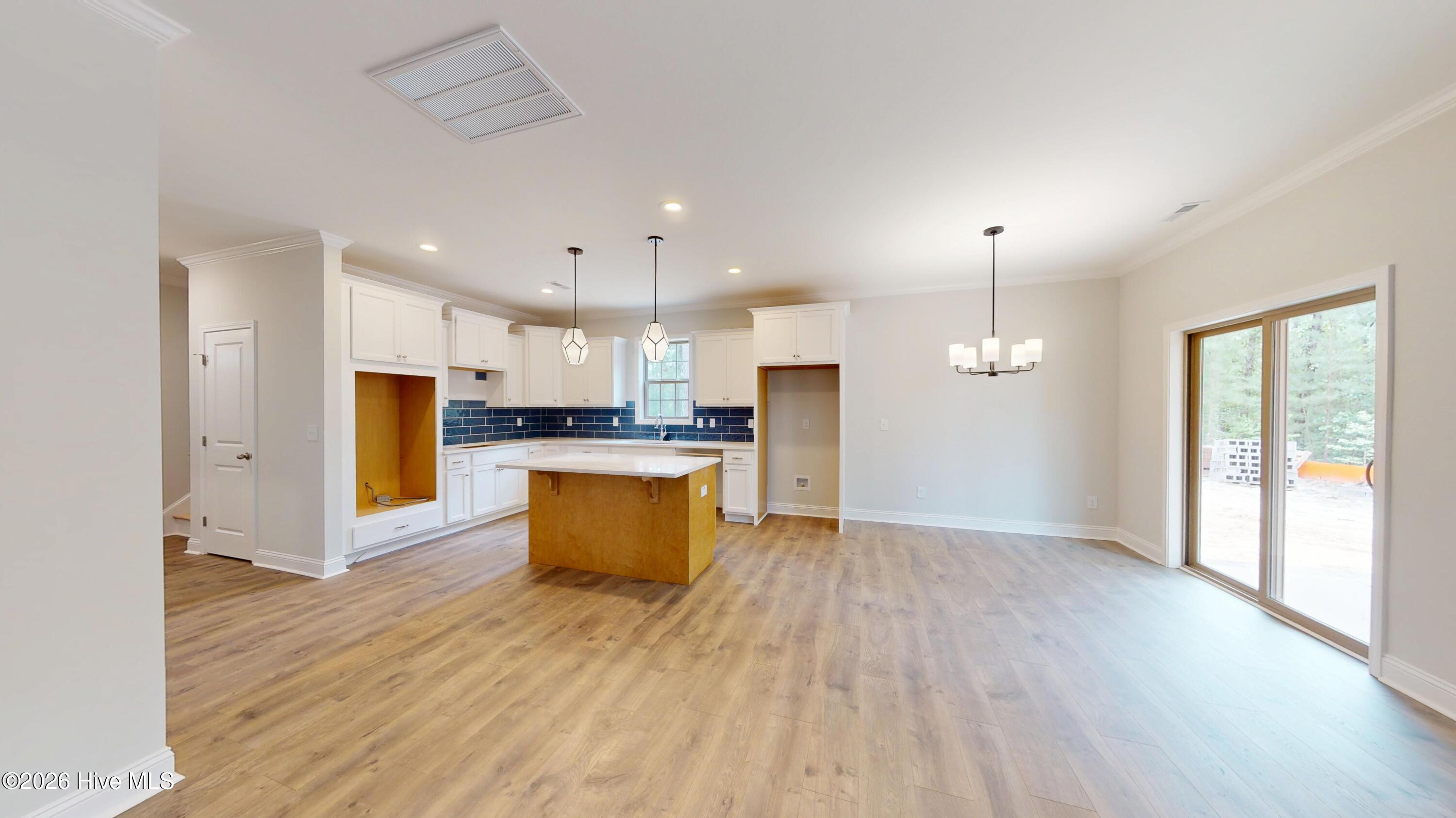 125 Juniper Lake Road Property Photo 8