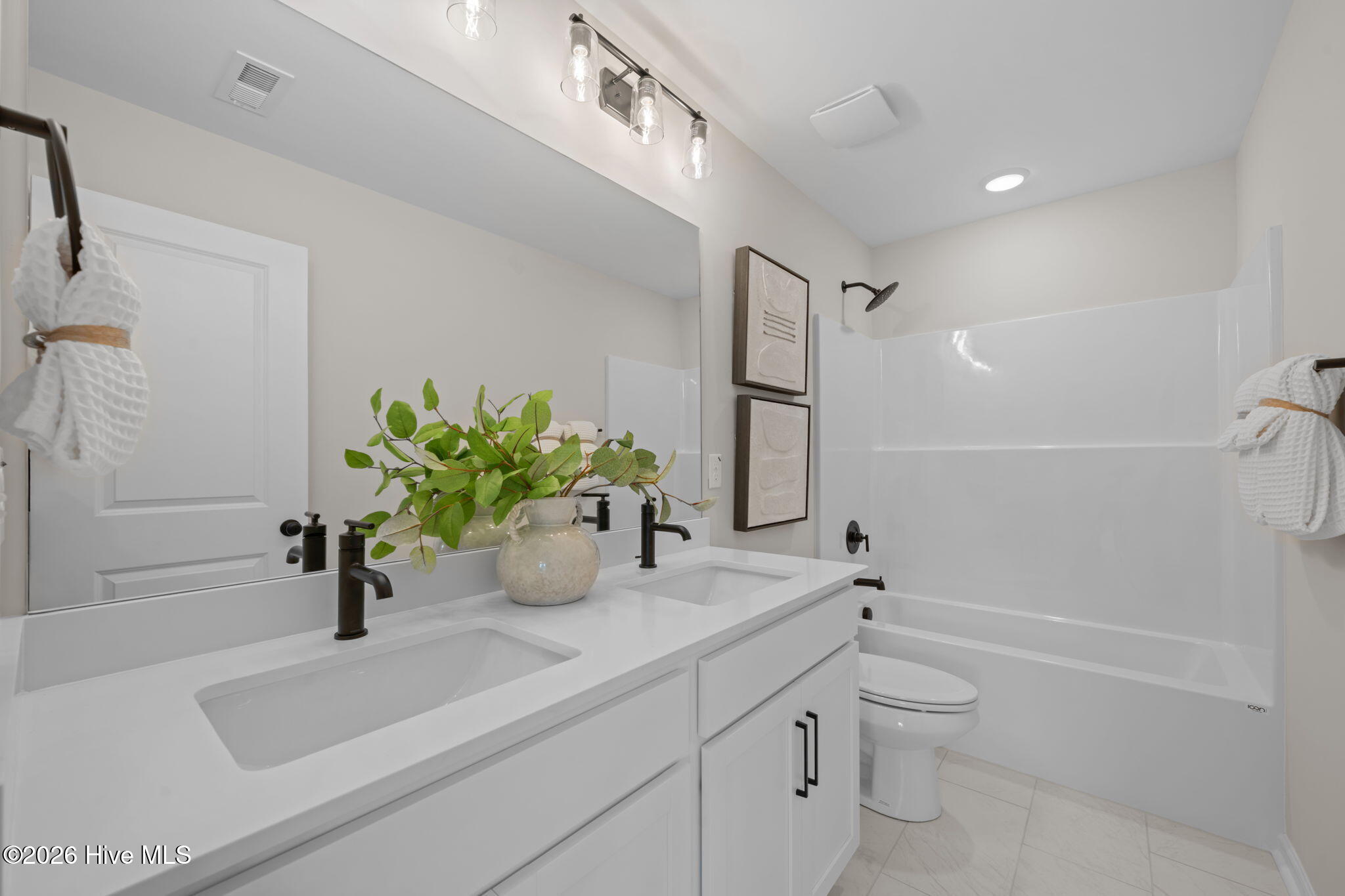 2500 Plover Way Property Photo 23