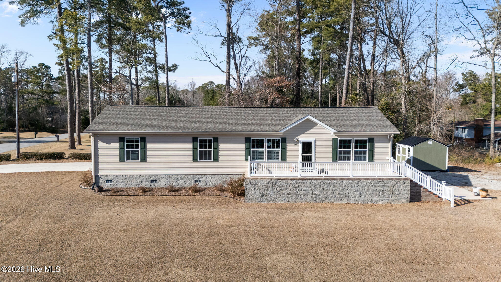 2122 Neuse Cliffs Circle Property Photo 1