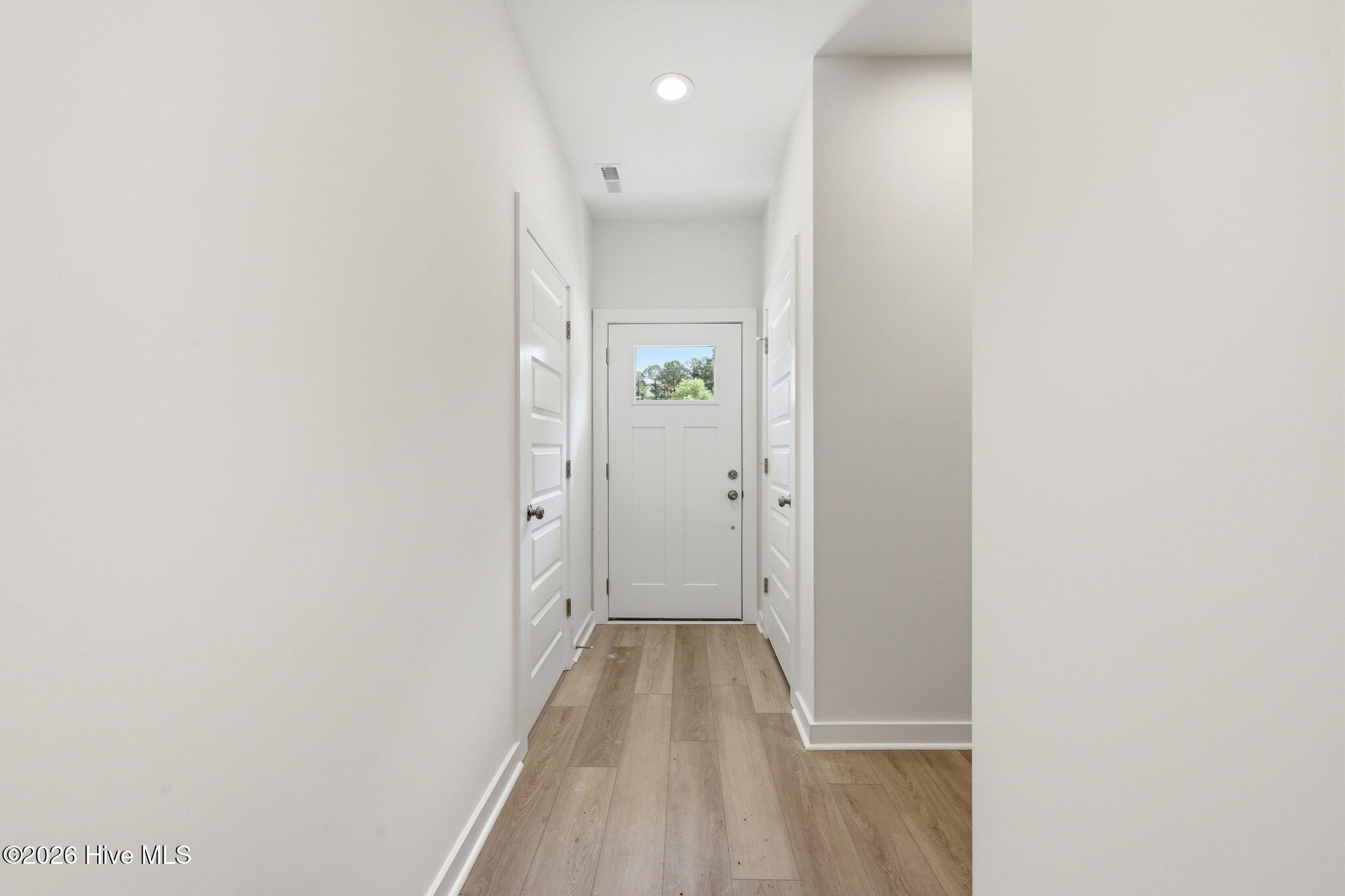 104 Palm Circle Property Photo 4