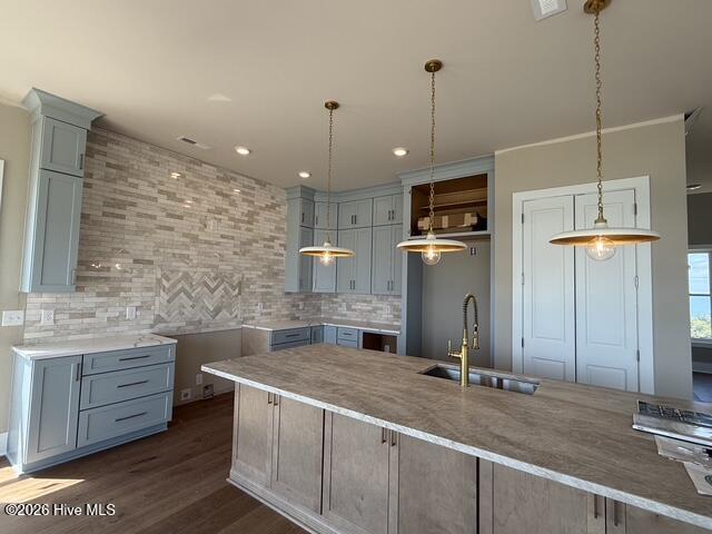 404 Ocean Drive . Property Photo 2