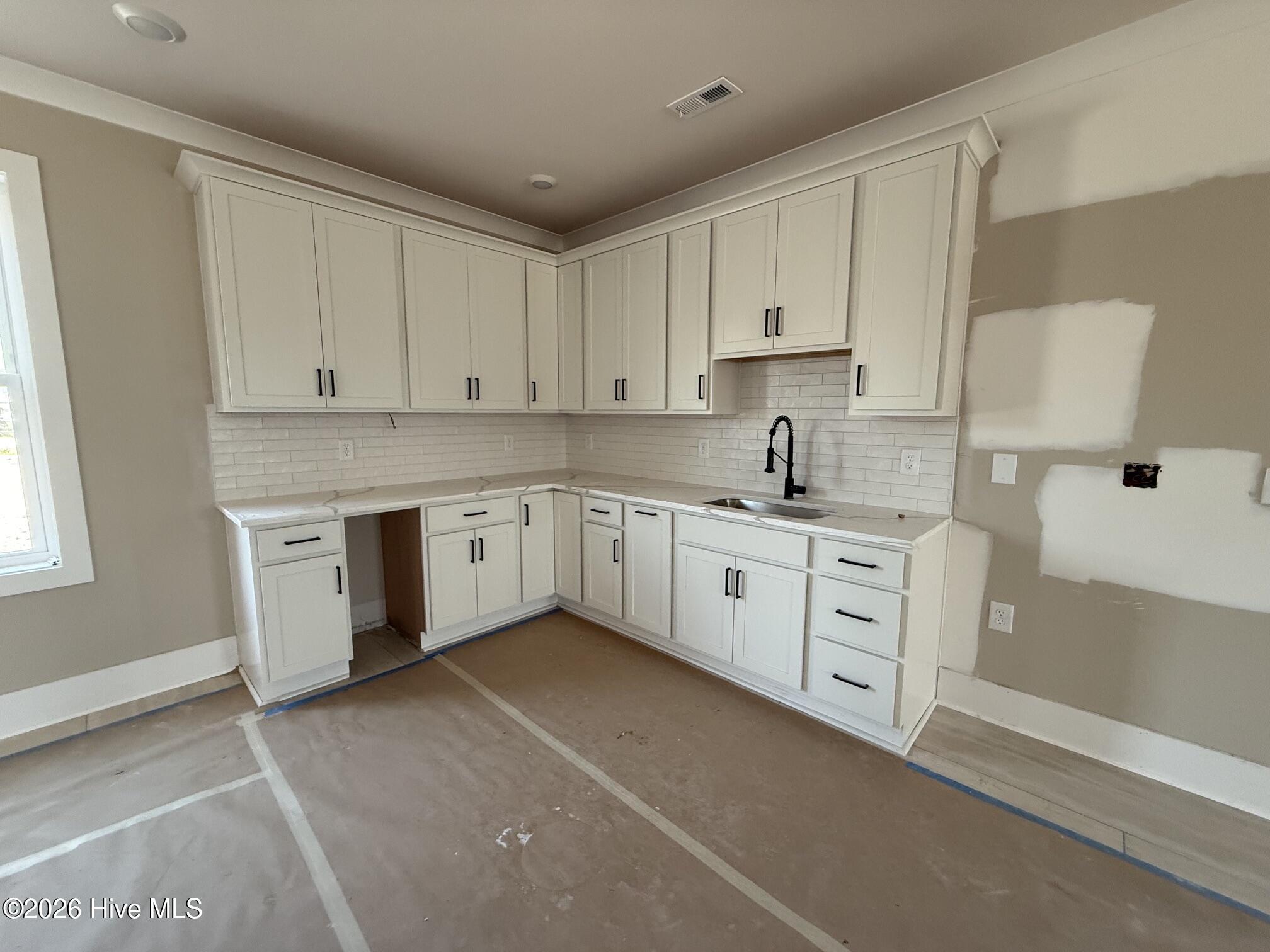 404 Ocean Drive . Property Photo 25