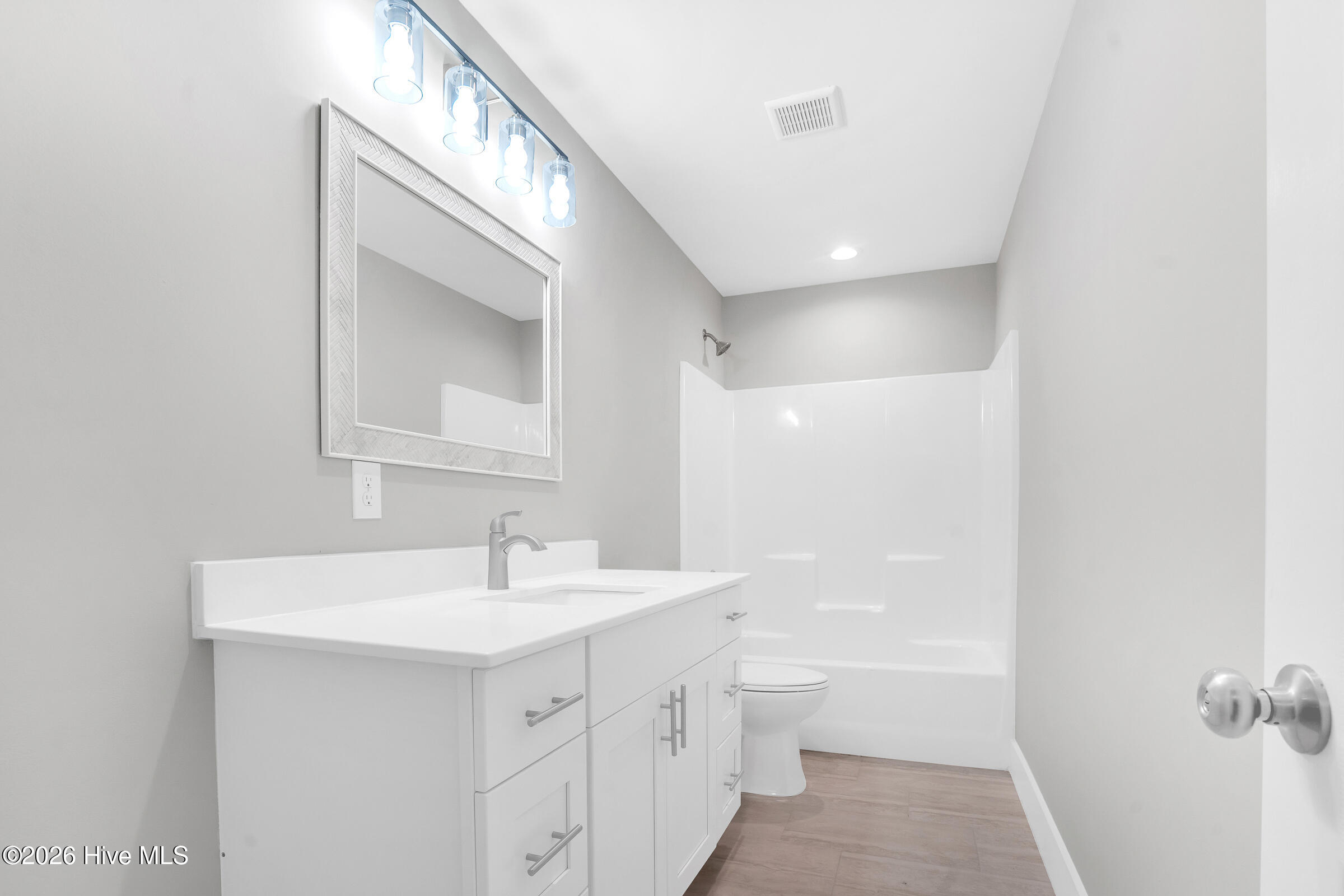 408 Crown Drive Property Photo 19