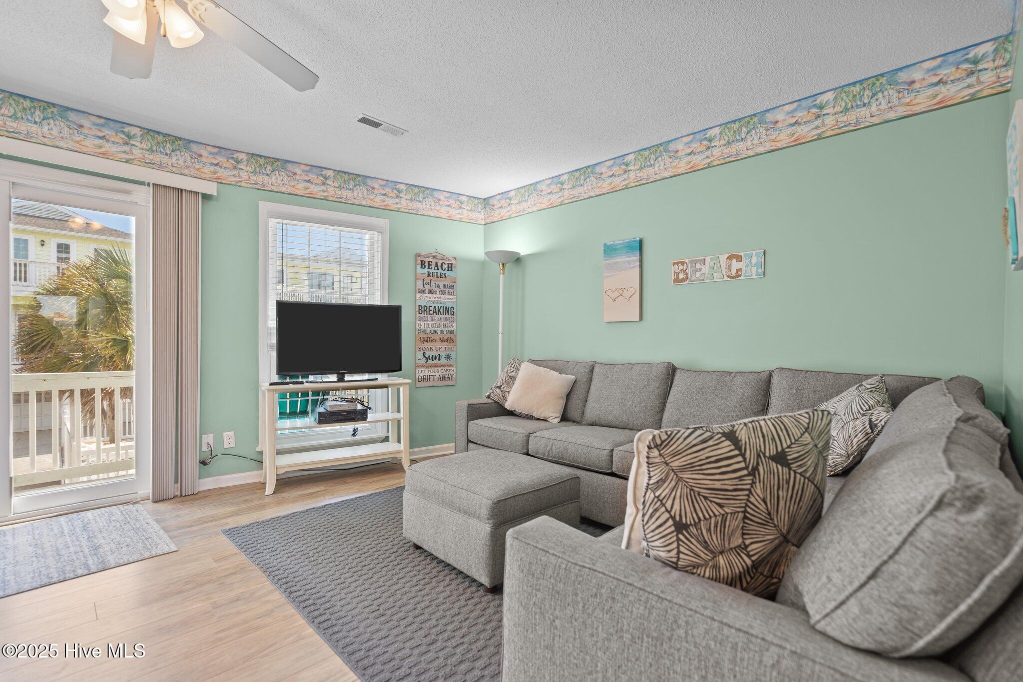 1314 Lake Park Boulevard S A4 Property Photo 8