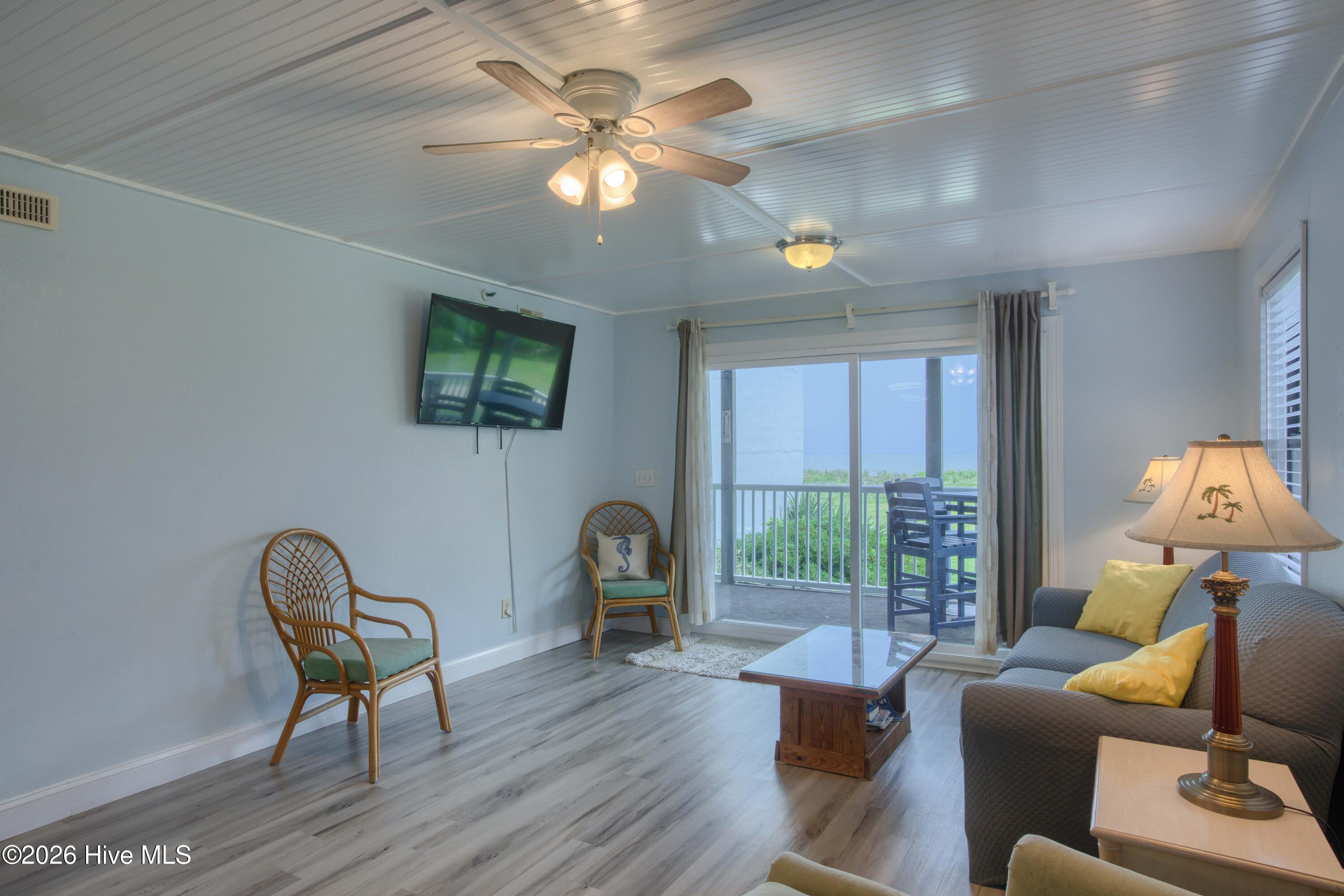 1896 New River Inlet Road Unit 1104 Property Photo 3
