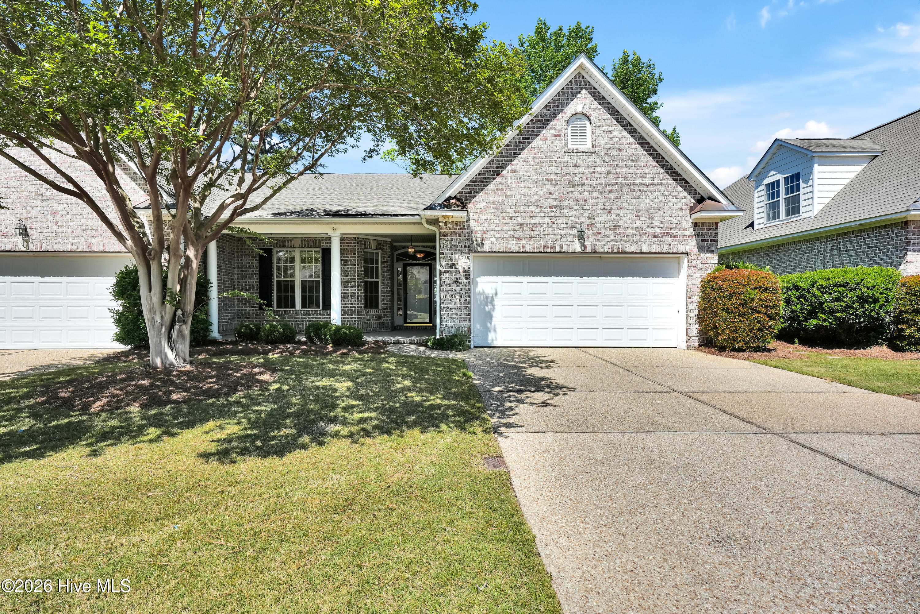 1009 N Sanderling Drive Property Photo 1