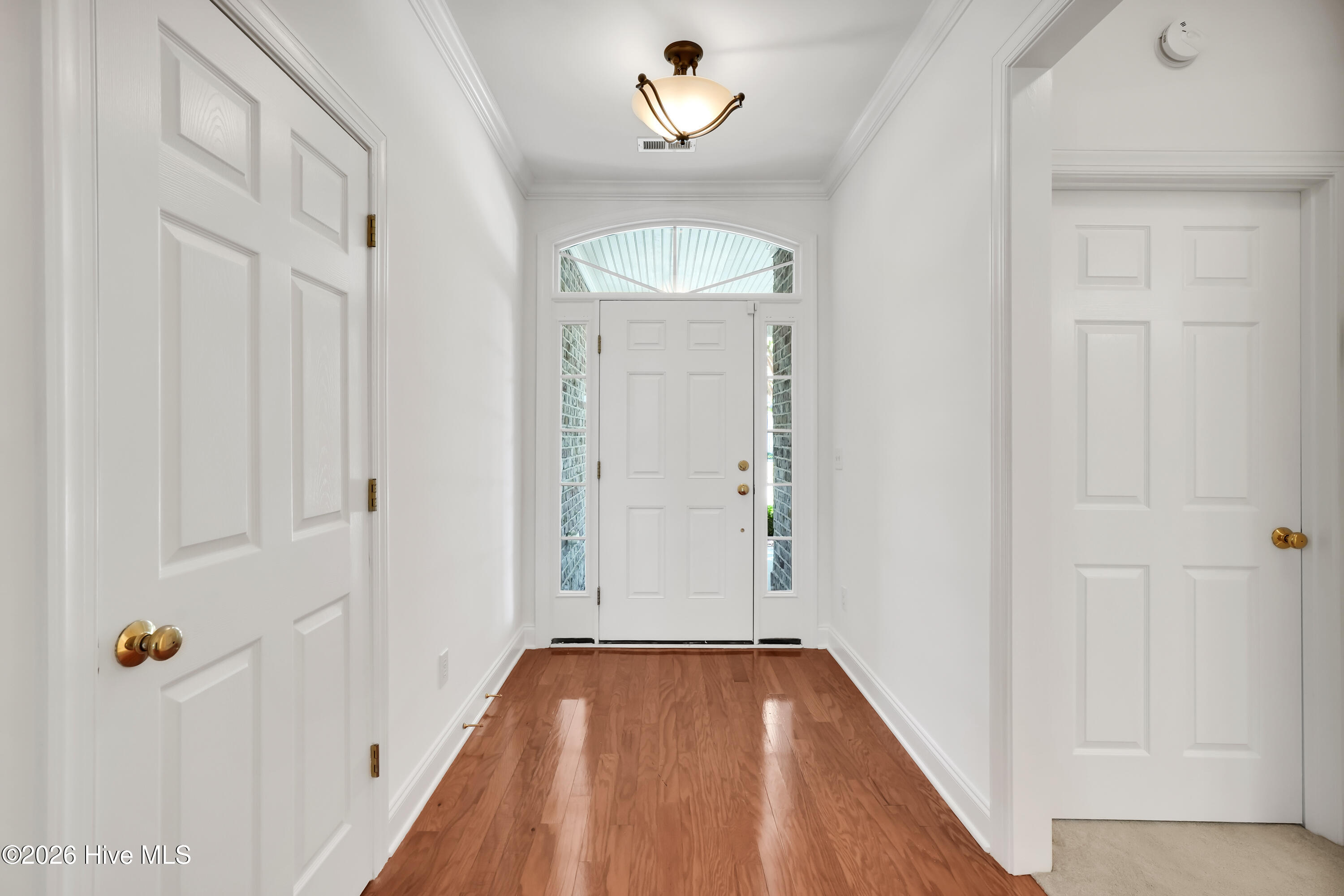 1009 N Sanderling Drive Property Photo 4