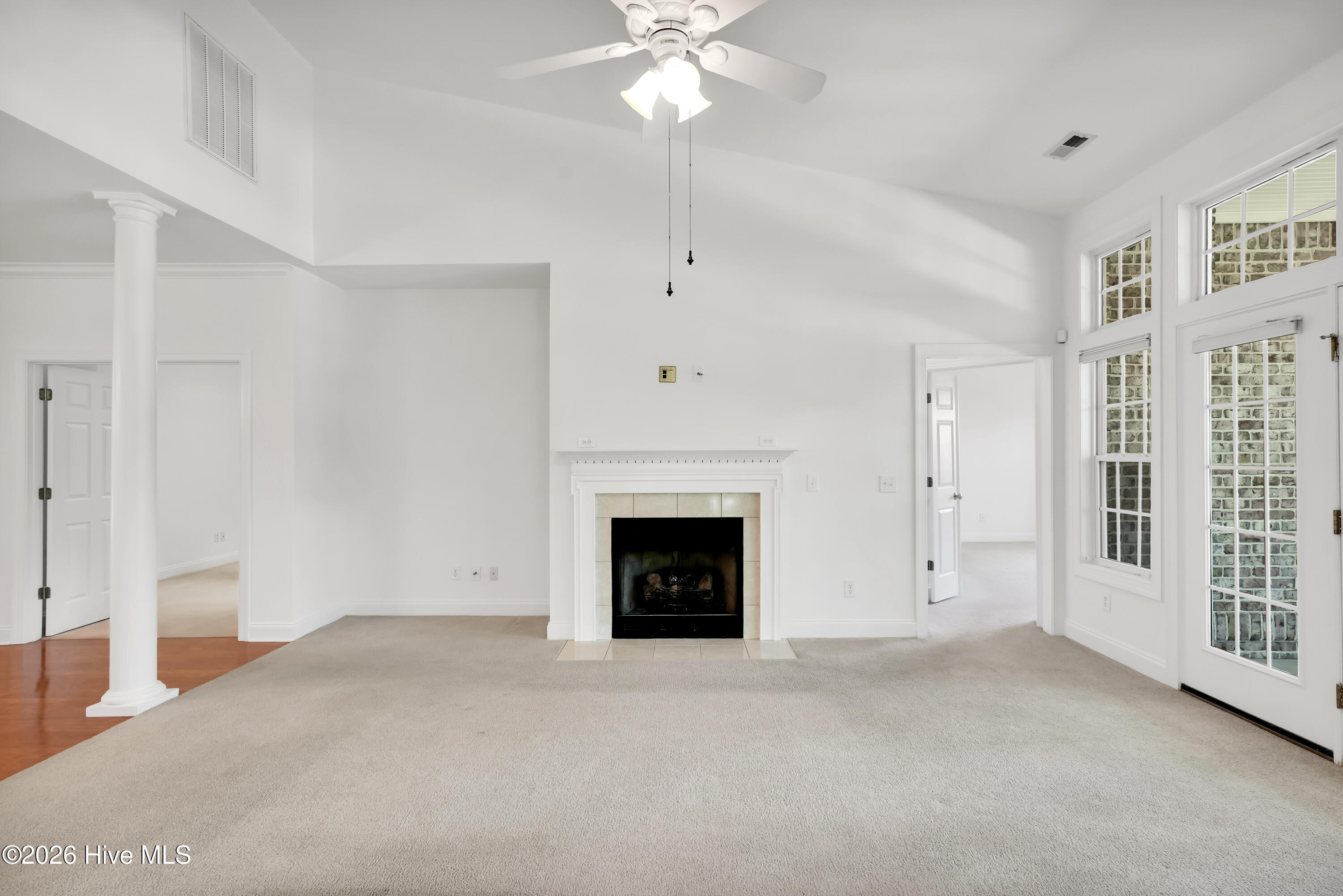 1009 N Sanderling Drive Property Photo 6