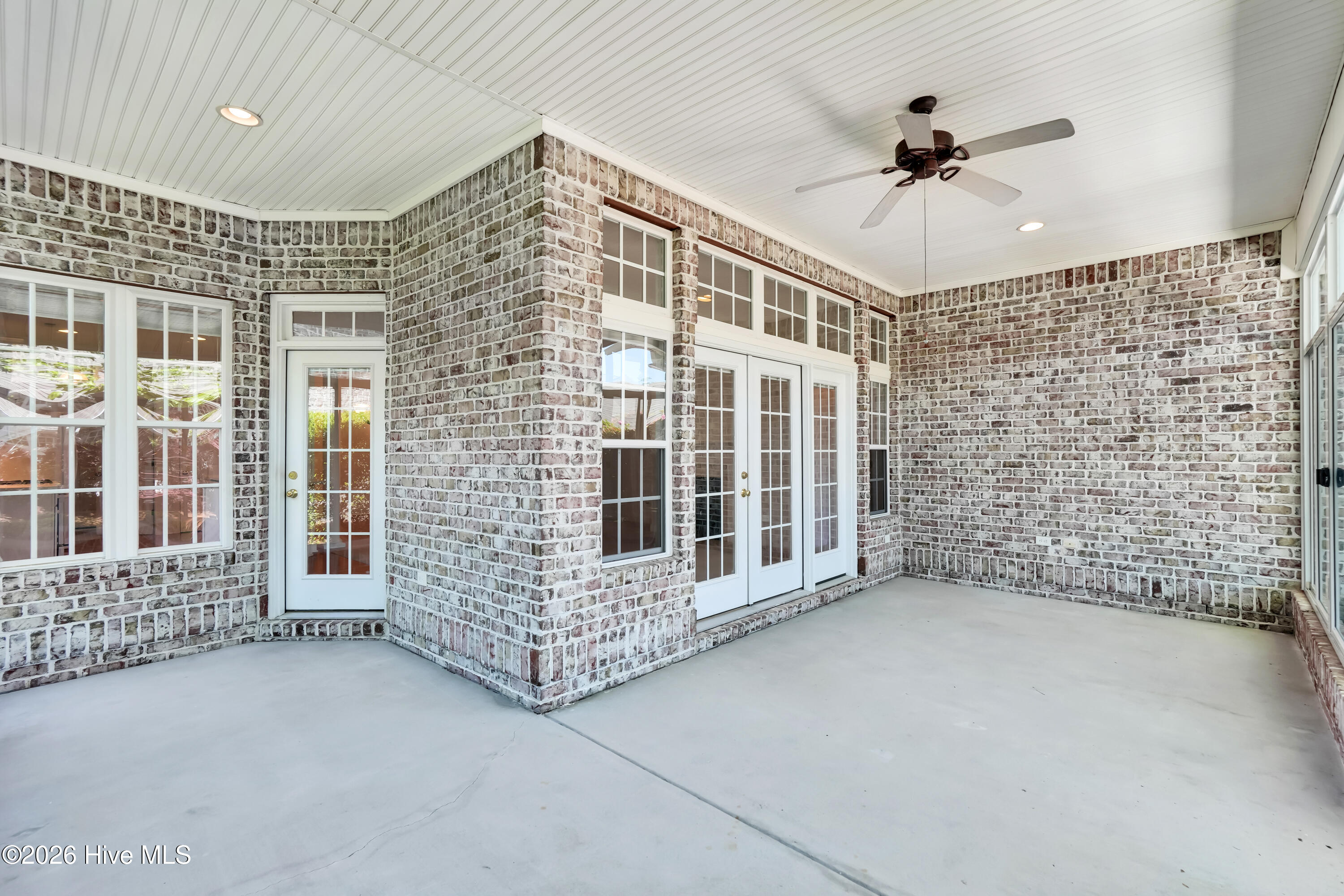 1009 N Sanderling Drive Property Photo 35