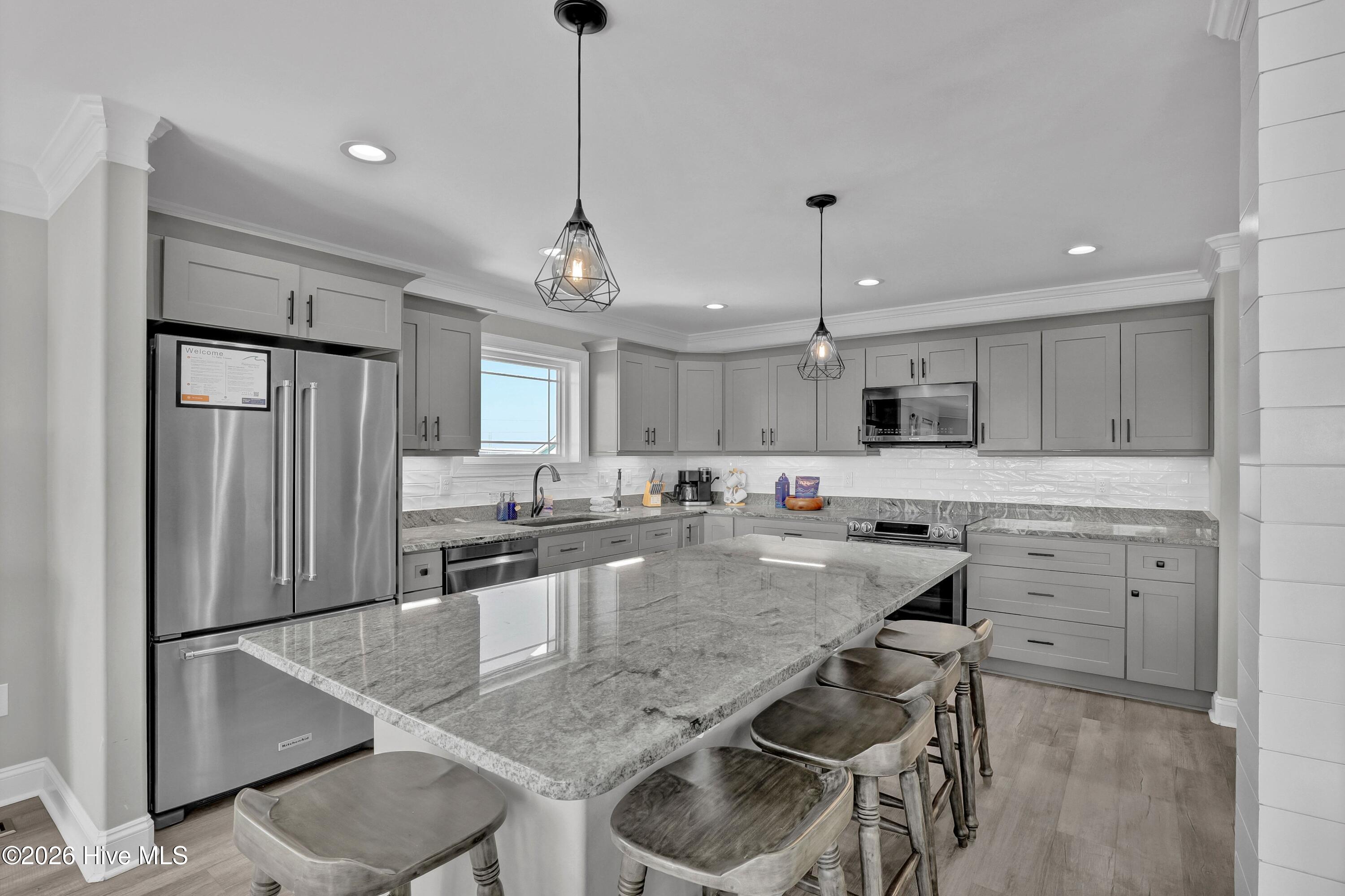 106 Charlotte Avenue Property Photo 6