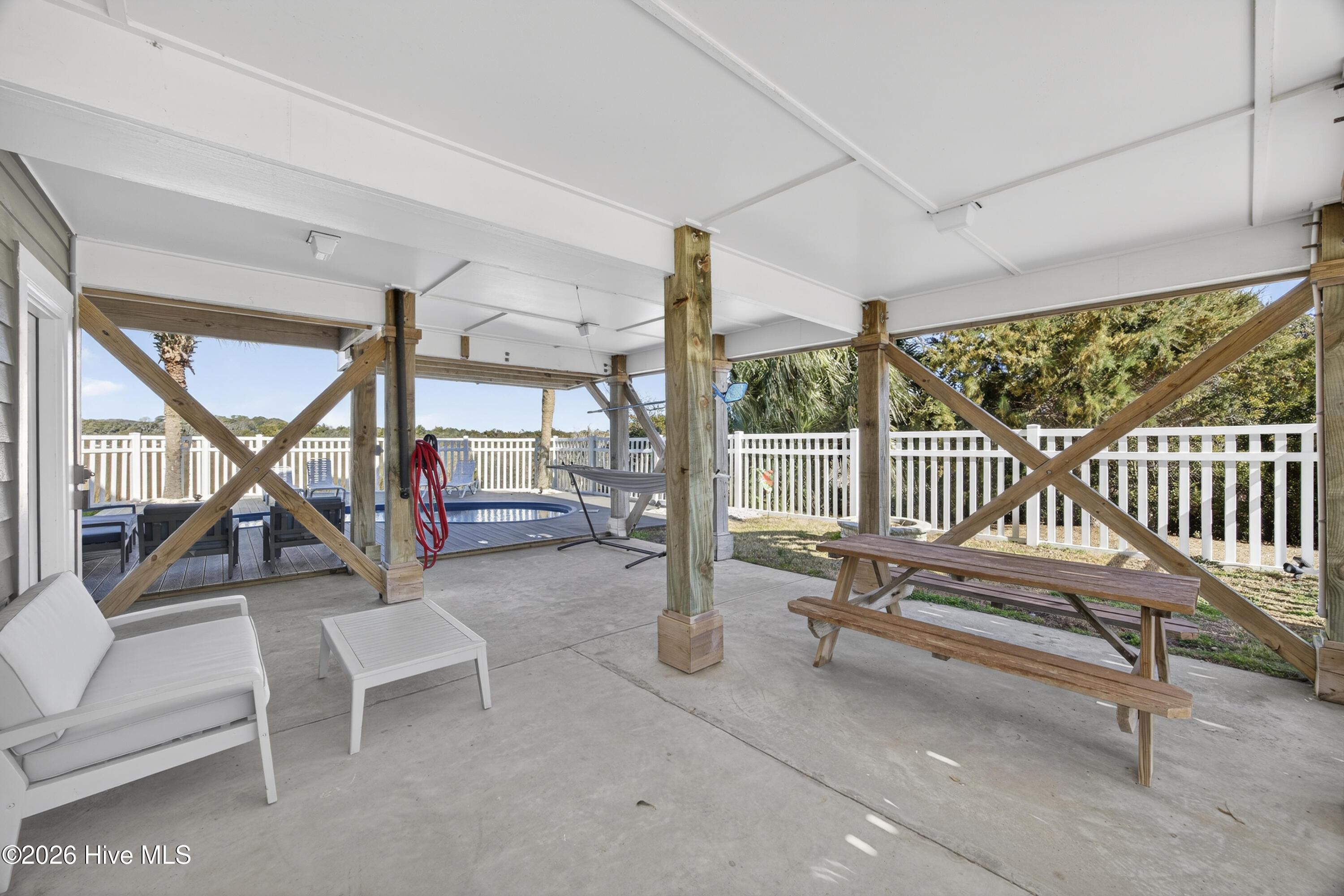 1055 Tide Ridge Drive Property Photo 33