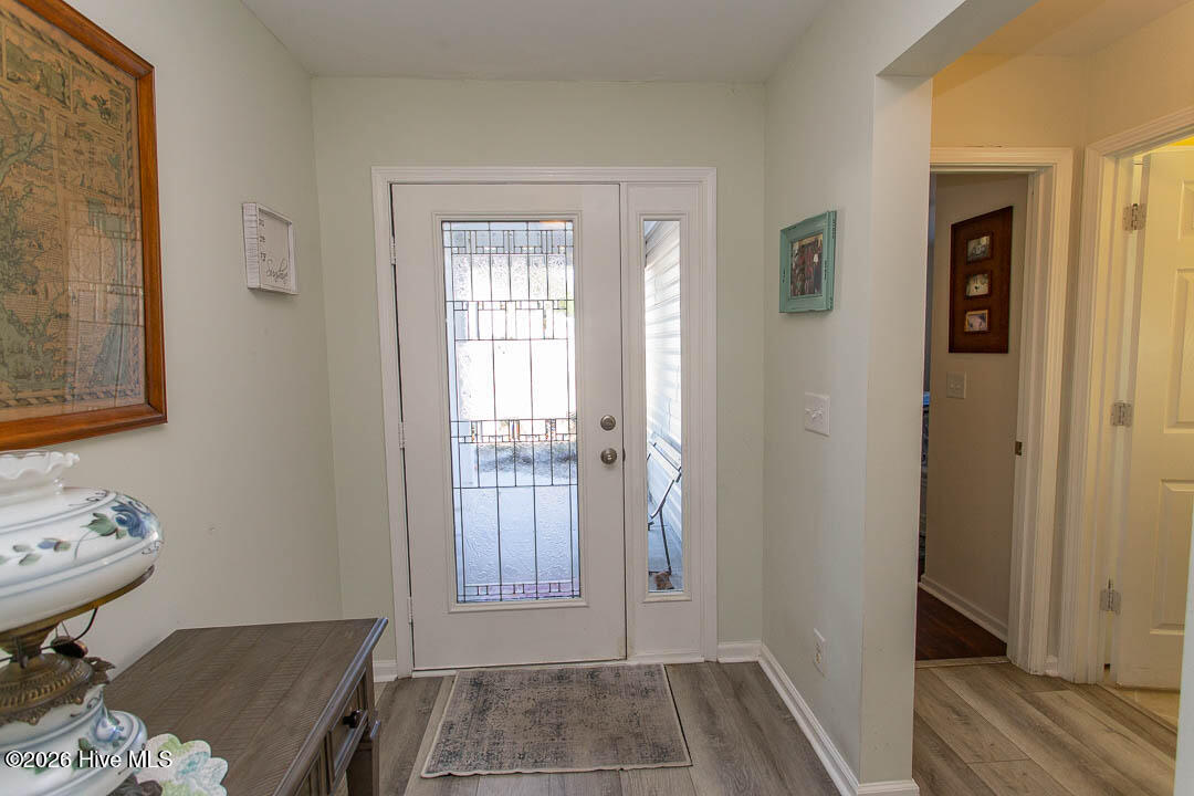 2086 Castlebridge Court Nw Property Photo 8
