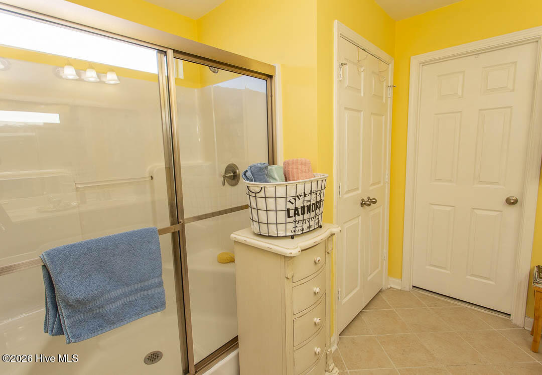 2086 Castlebridge Court Nw Property Photo 24