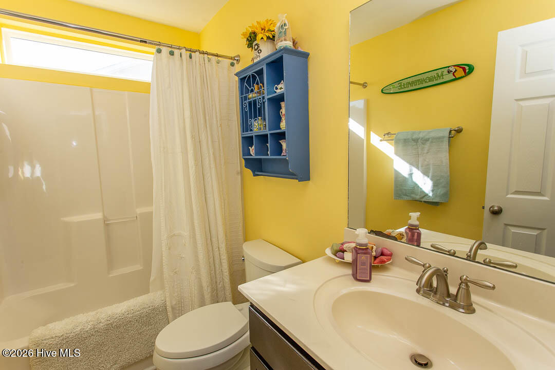 2086 Castlebridge Court Nw Property Photo 29