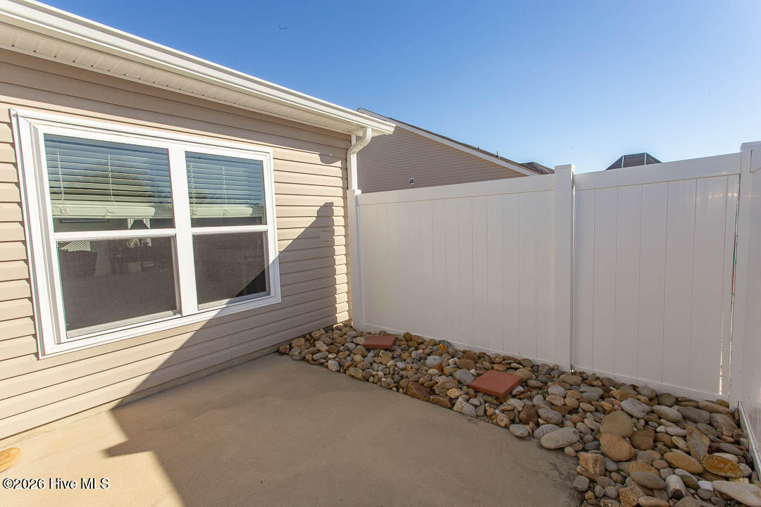 2086 Castlebridge Court Nw Property Photo 36