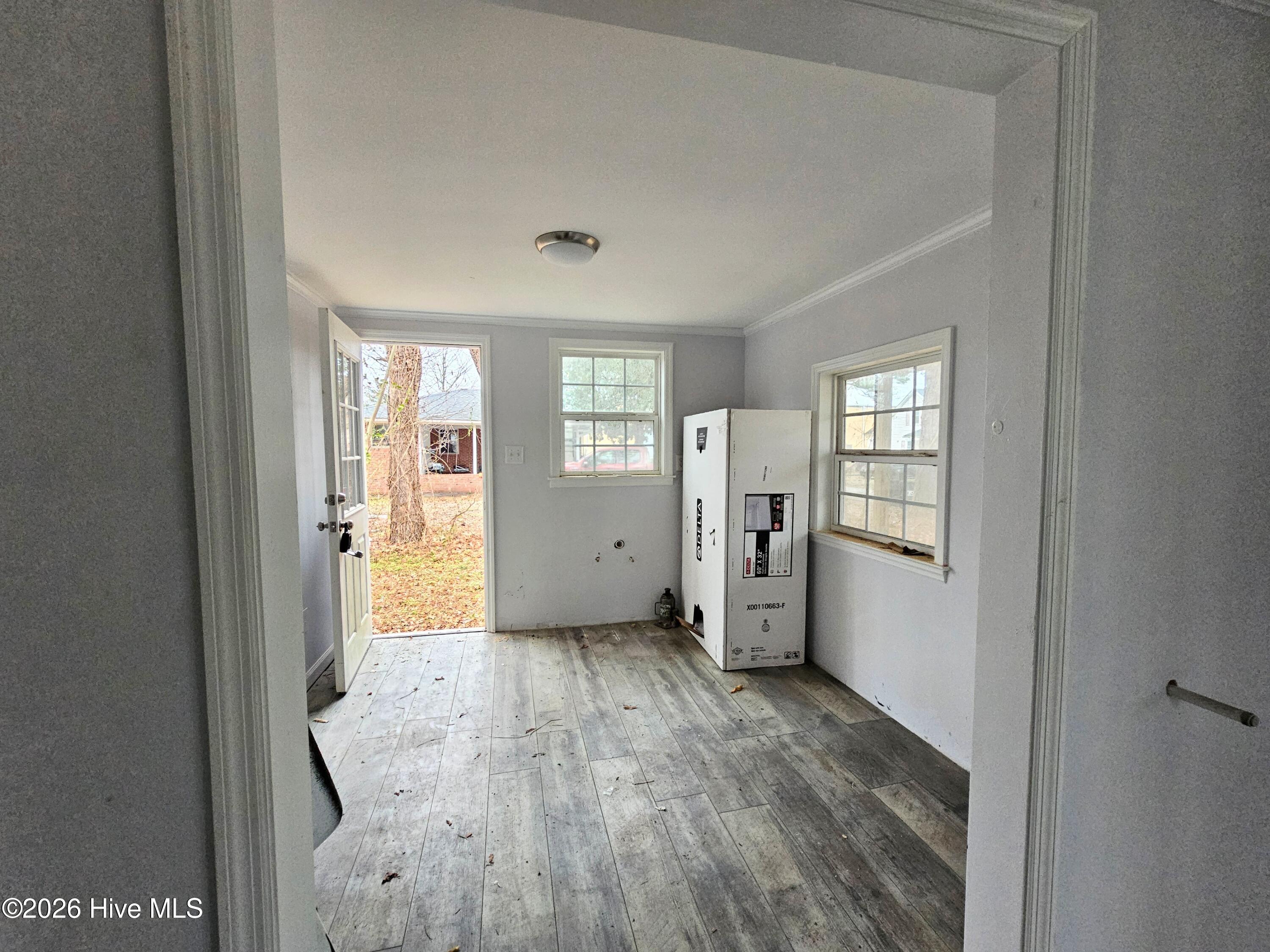 410 Devane Street Property Photo 2