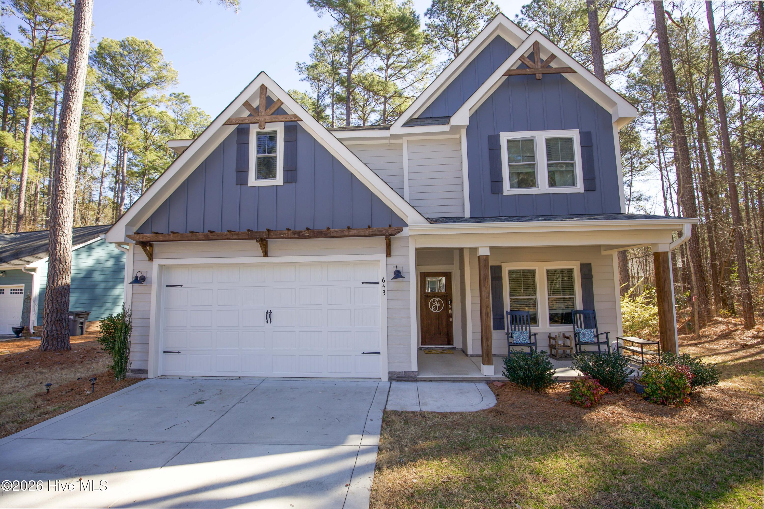 643 Lilac Lane Property Photo 1
