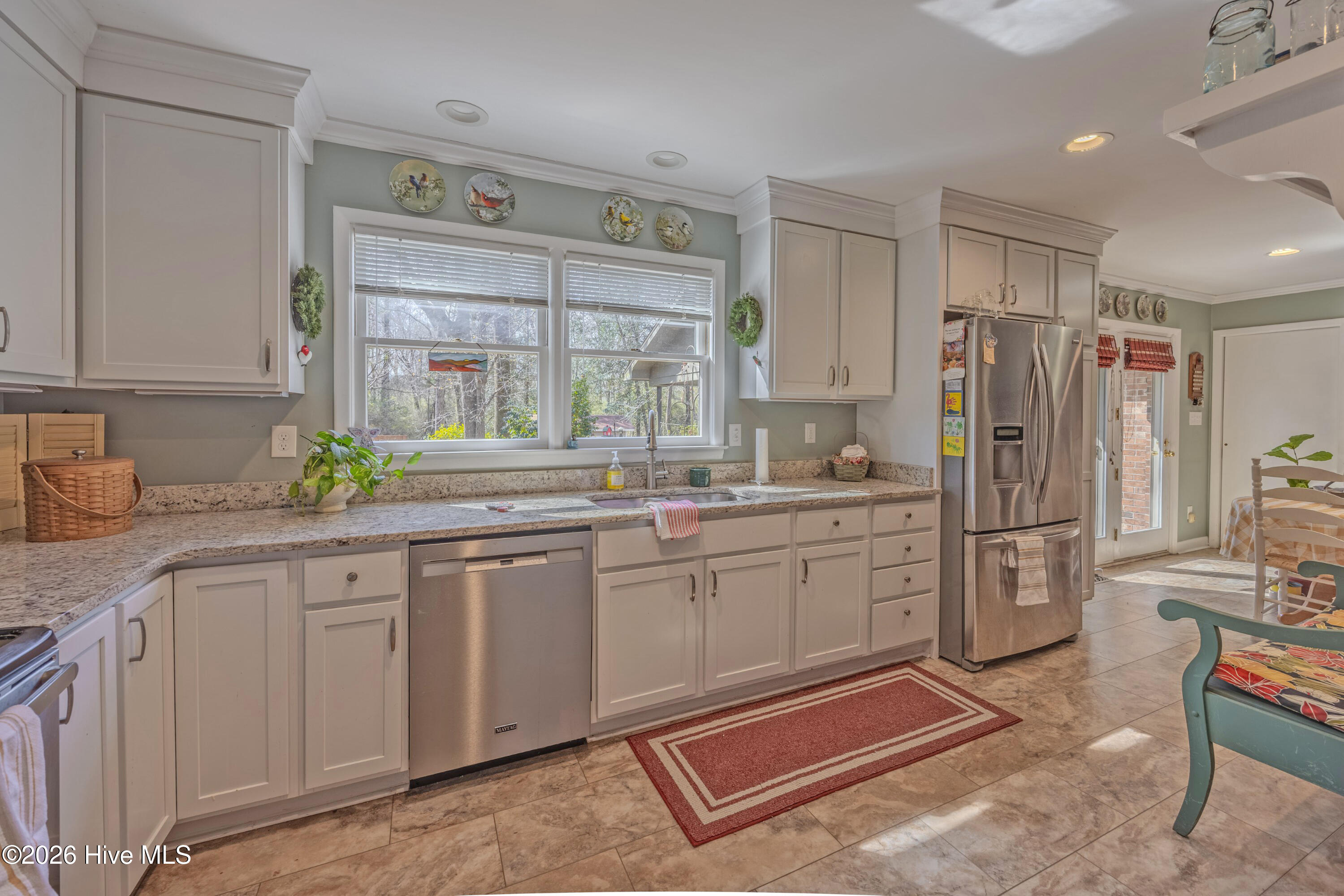 163 Washington Circle Property Photo 2