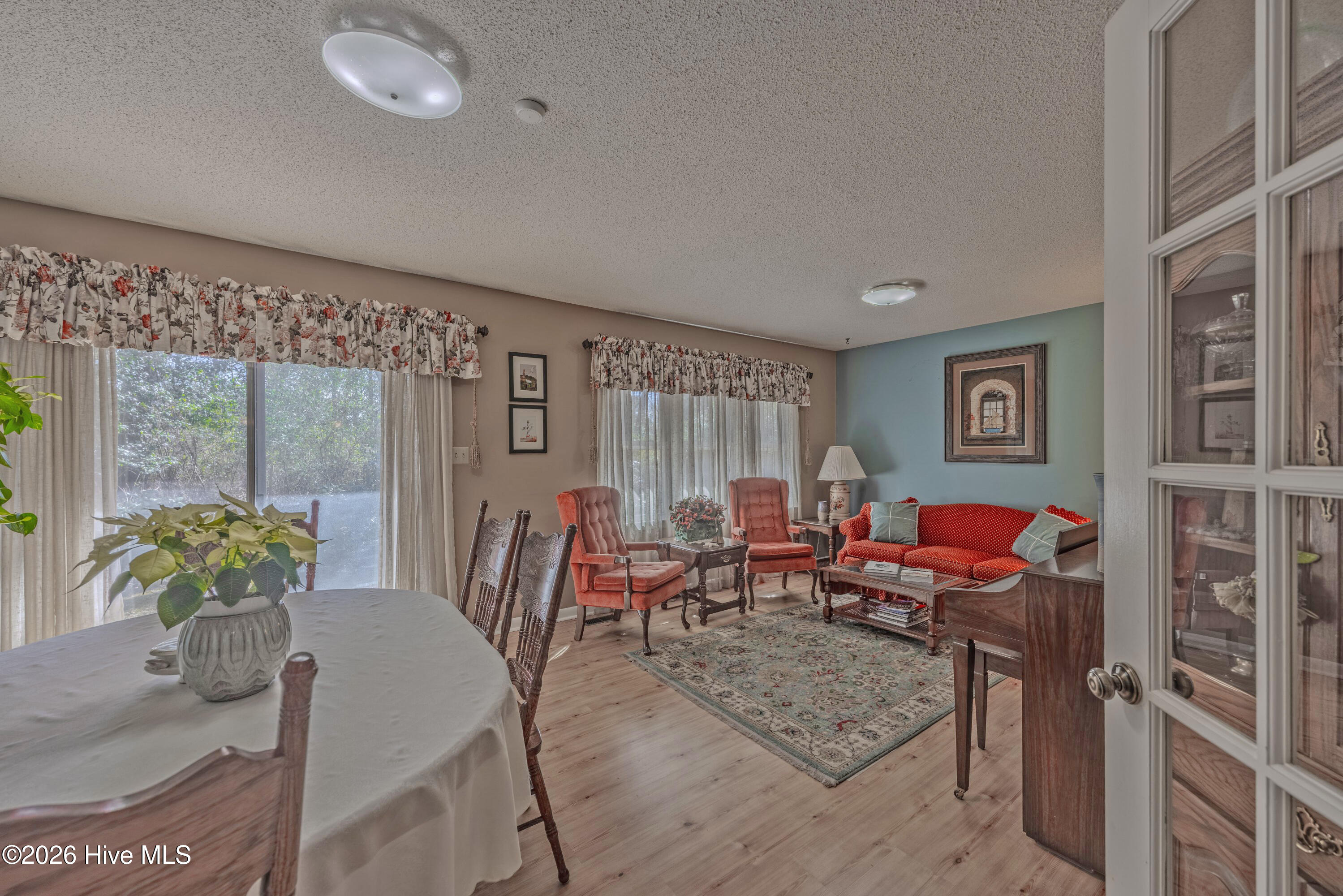 163 Washington Circle Property Photo 10