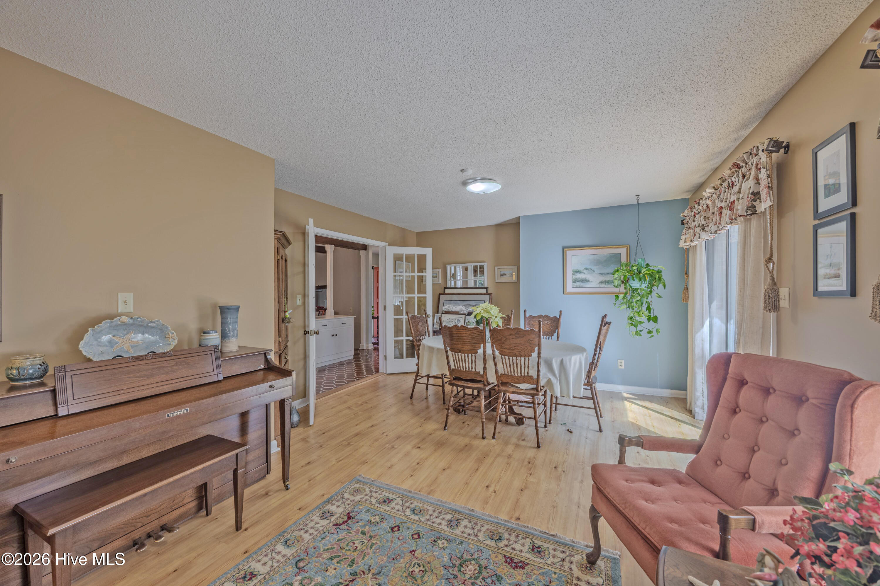 163 Washington Circle Property Photo 11