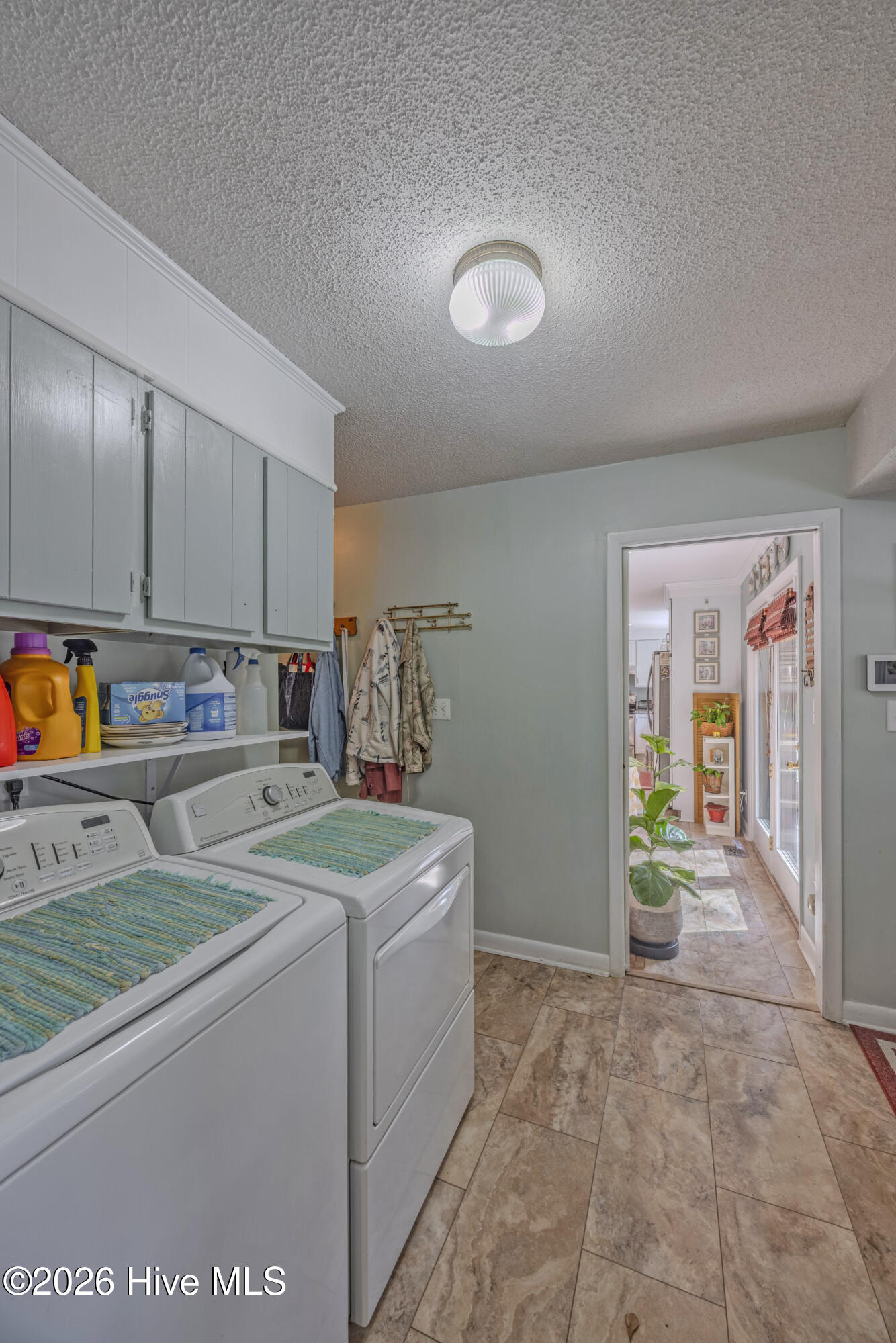 163 Washington Circle Property Photo 28