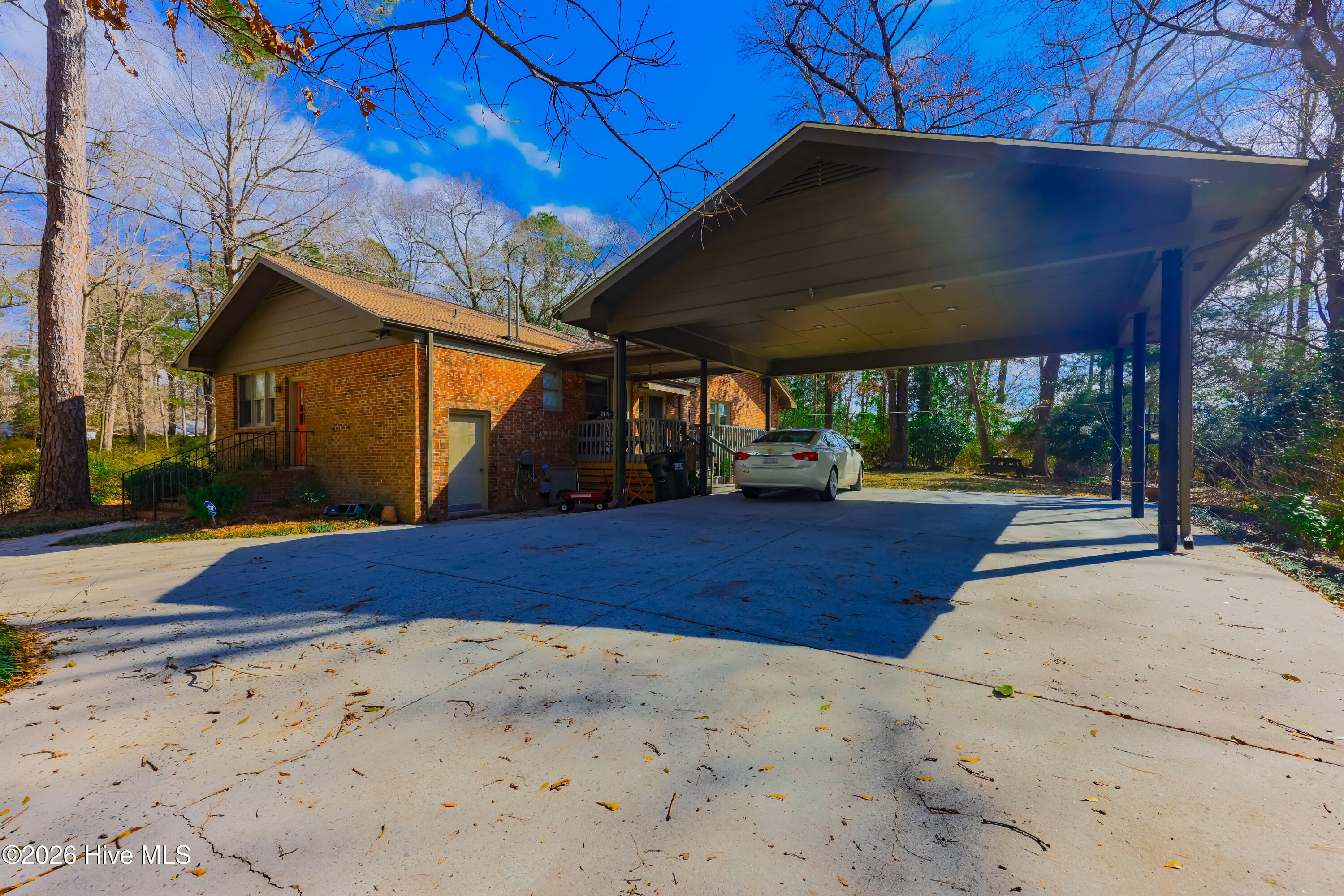 163 Washington Circle Property Photo 39