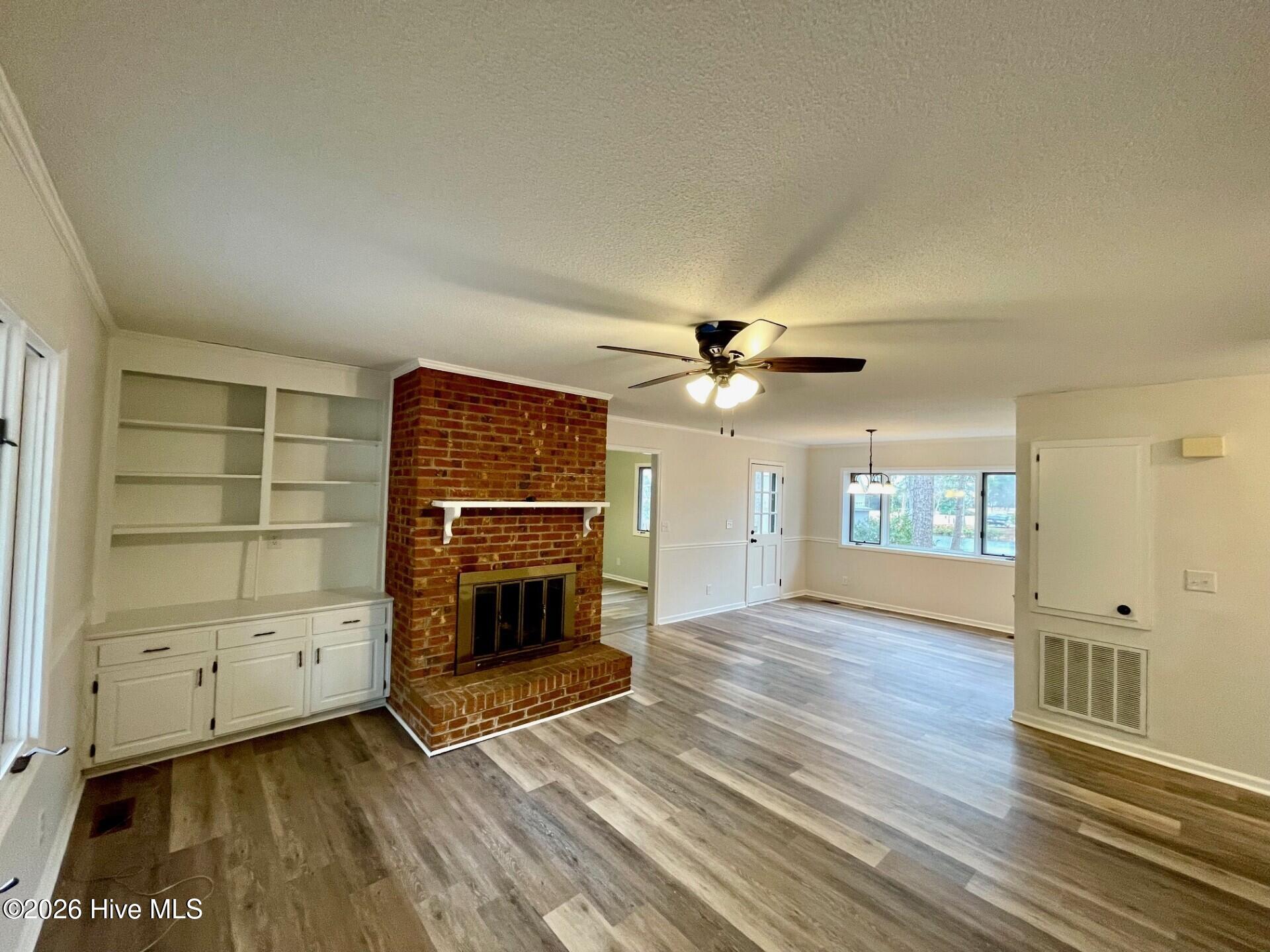 316 E Bay Ridge Road Property Photo 6