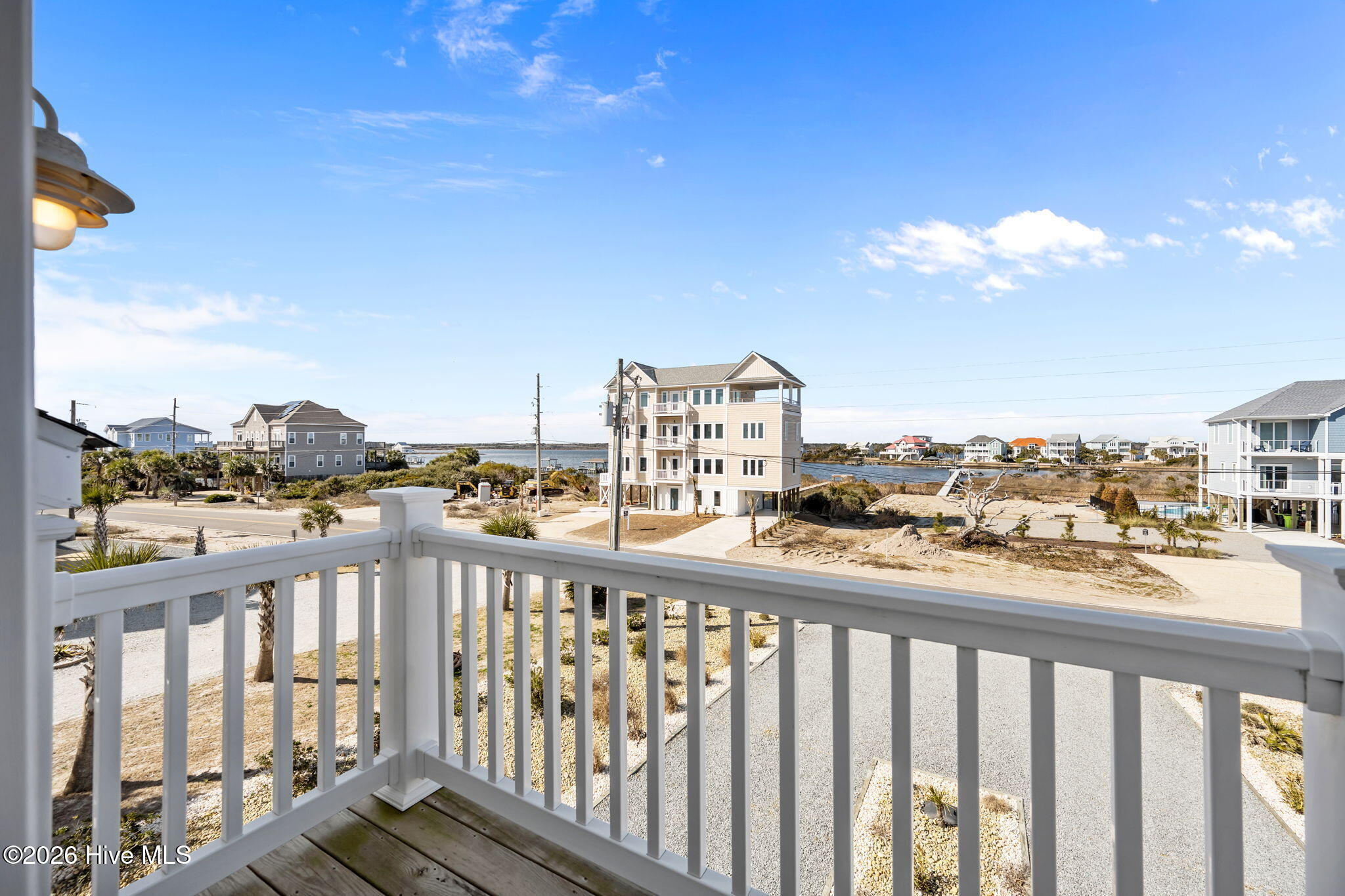 728 New River Inlet Road Property Photo 12