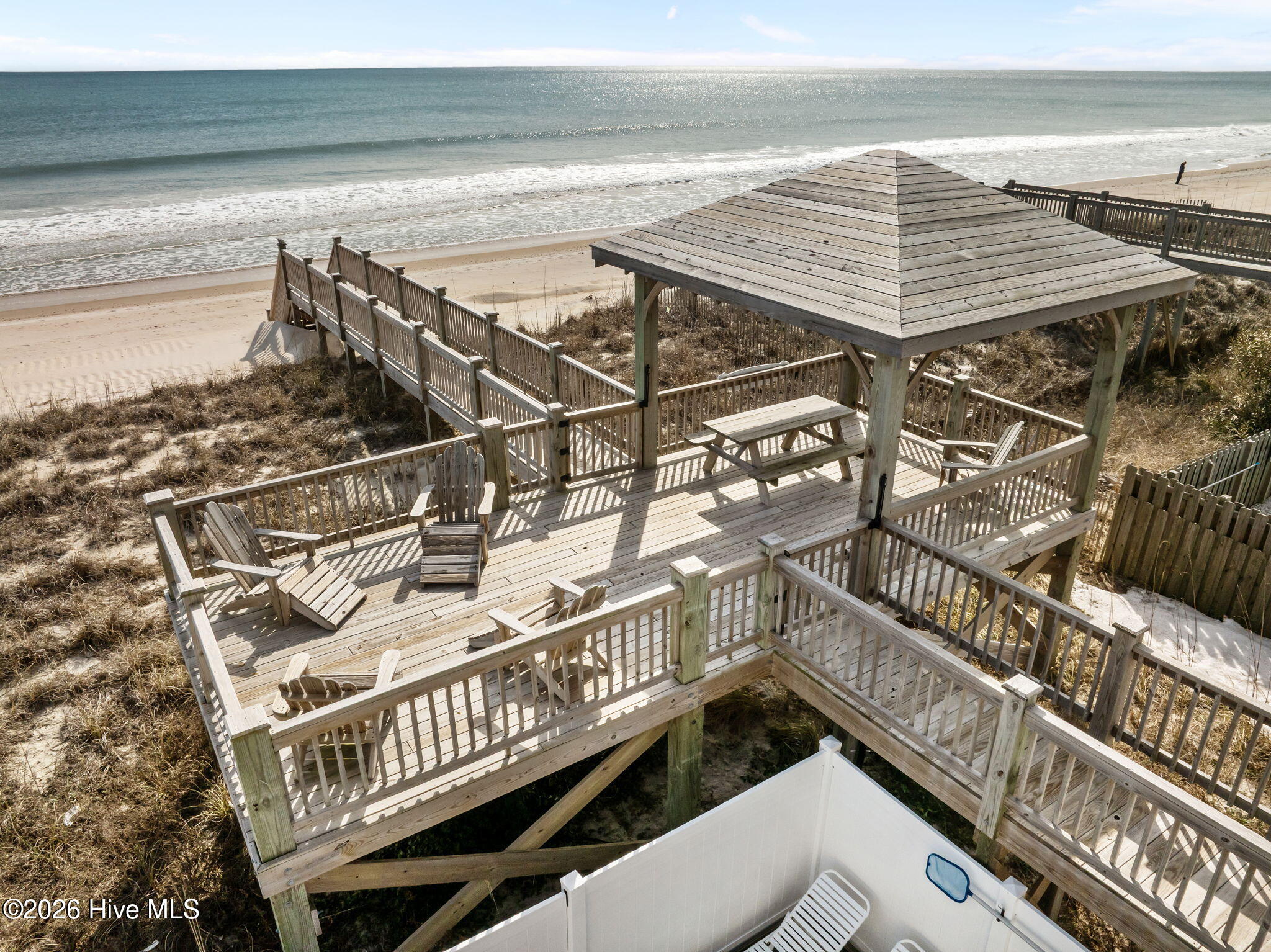 728 New River Inlet Road Property Photo 15