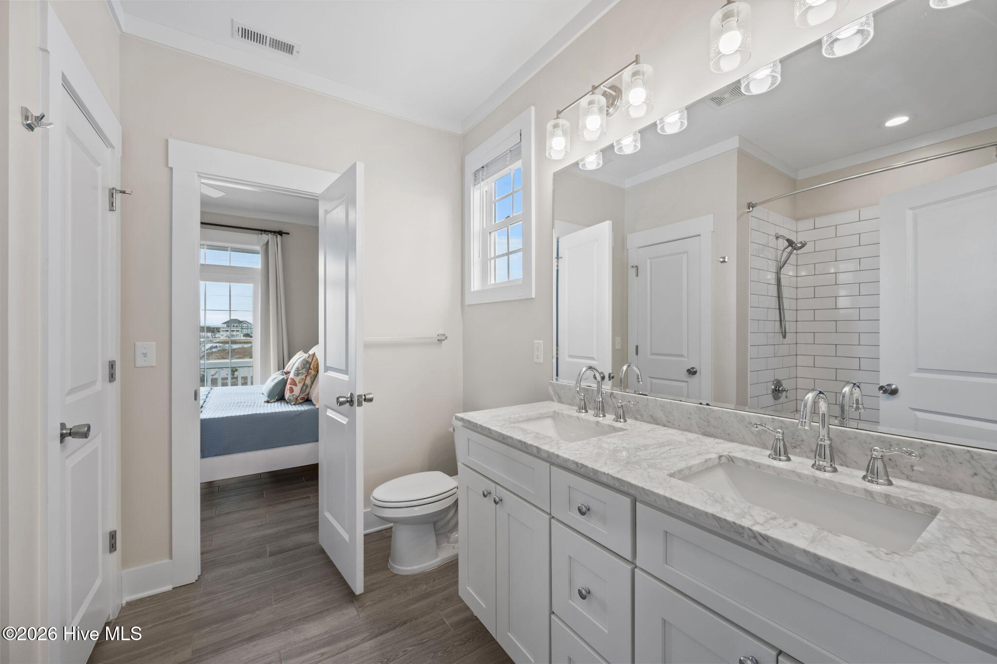 728 New River Inlet Road Property Photo 49