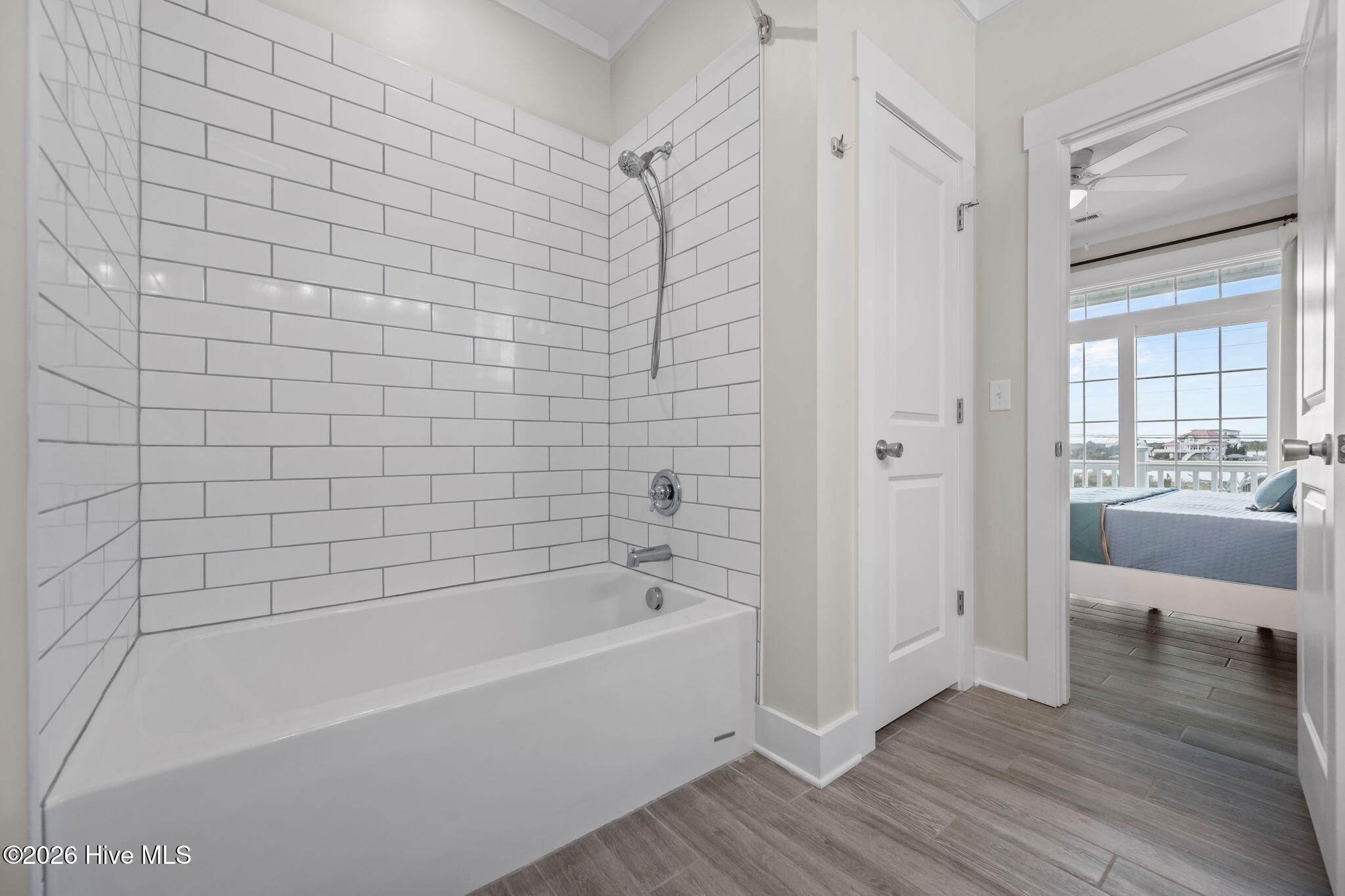 728 New River Inlet Road Property Photo 50
