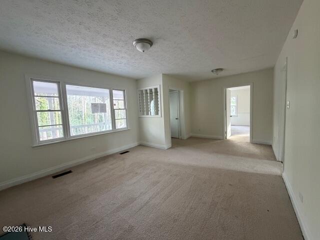 133 Shelton Circle Property Photo 4