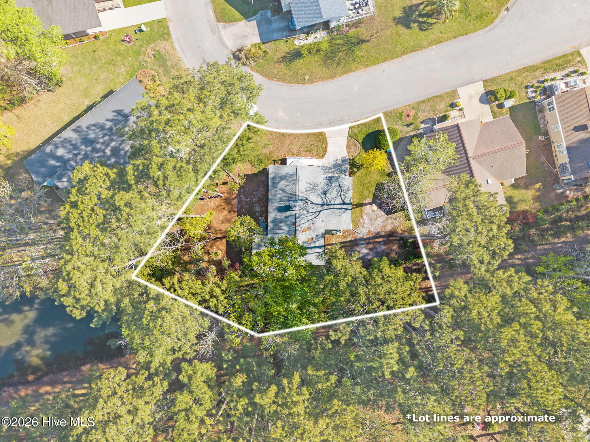 501 Deer Path Property Photo 2