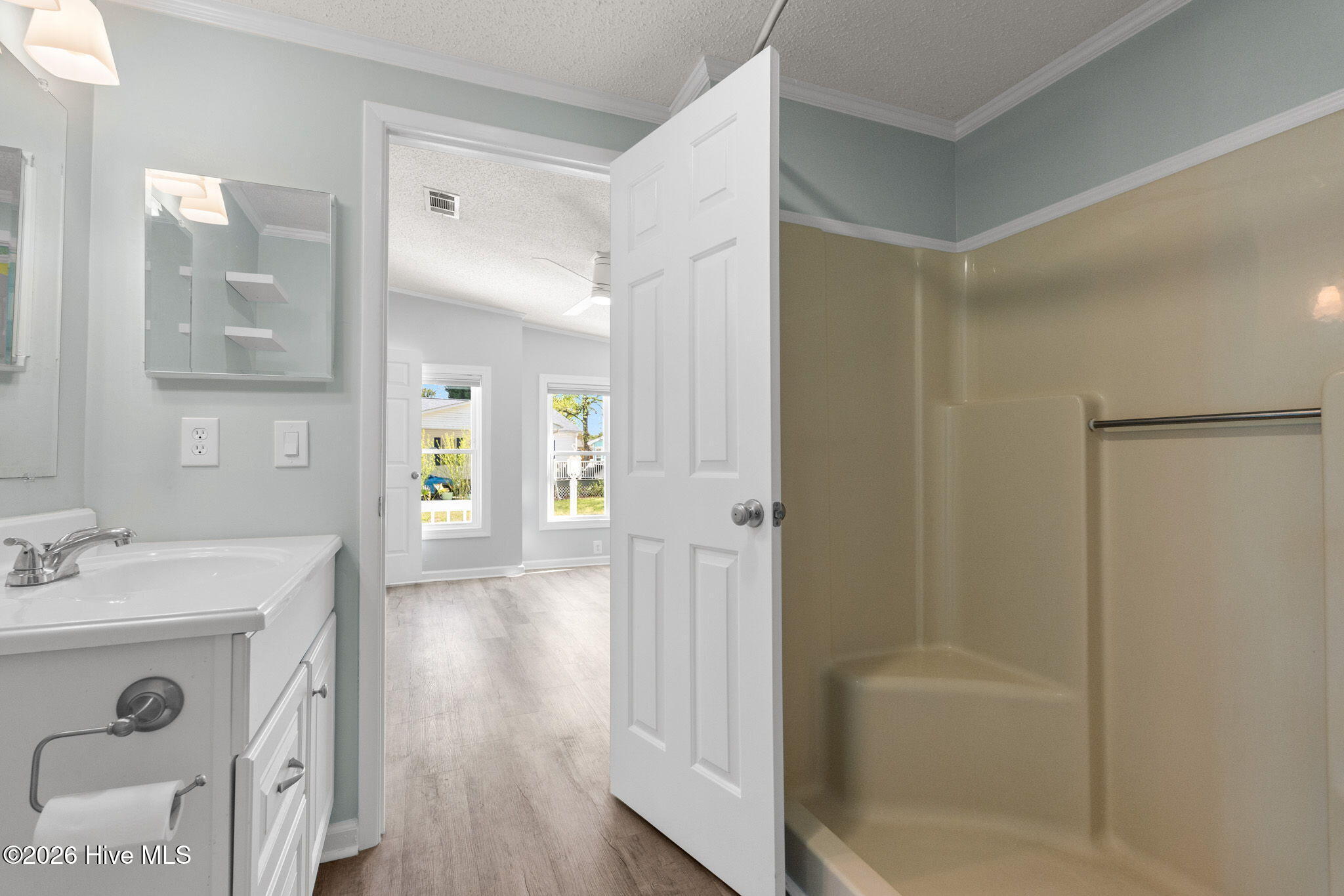 501 Deer Path Property Photo 35