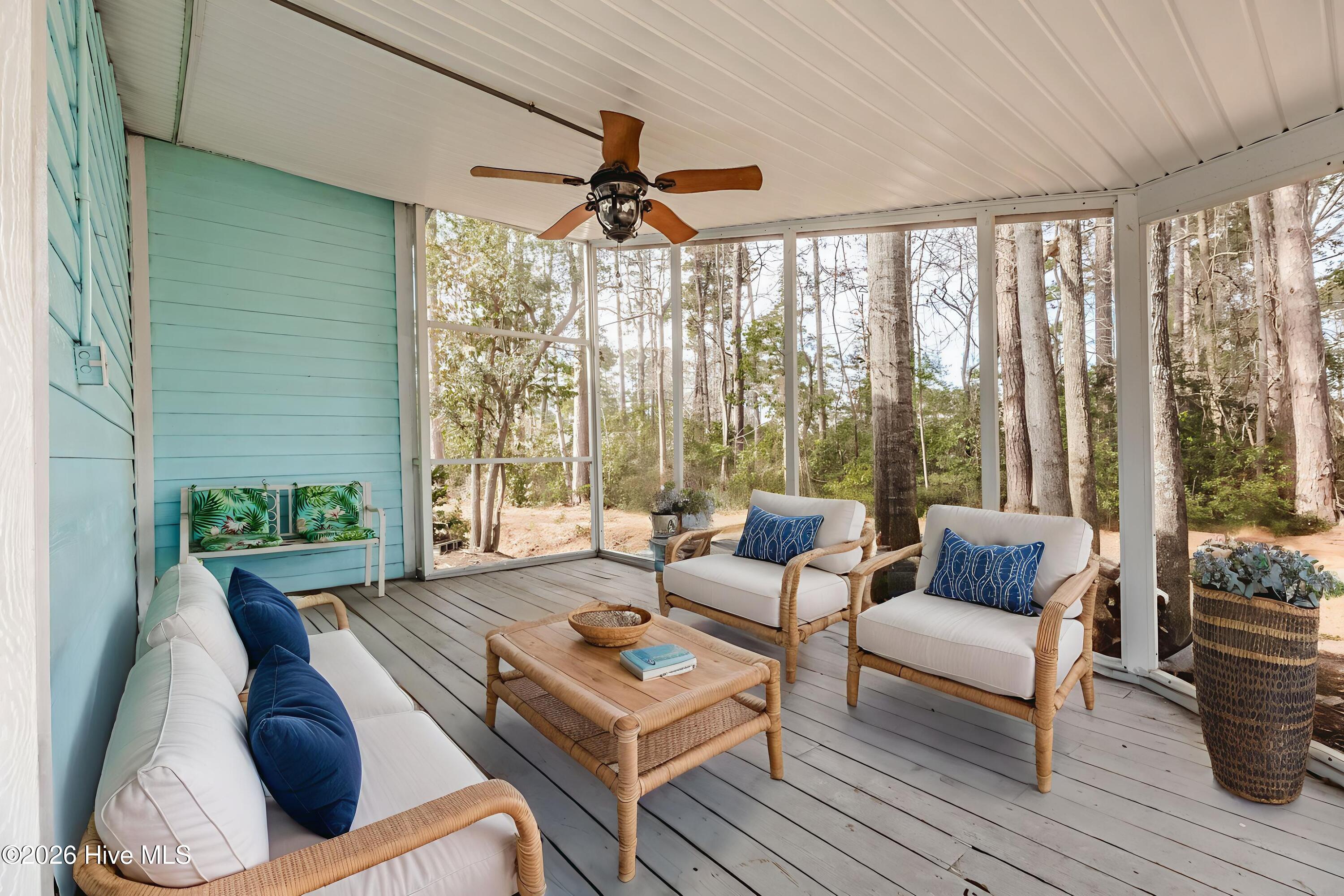 501 Deer Path Property Photo 38