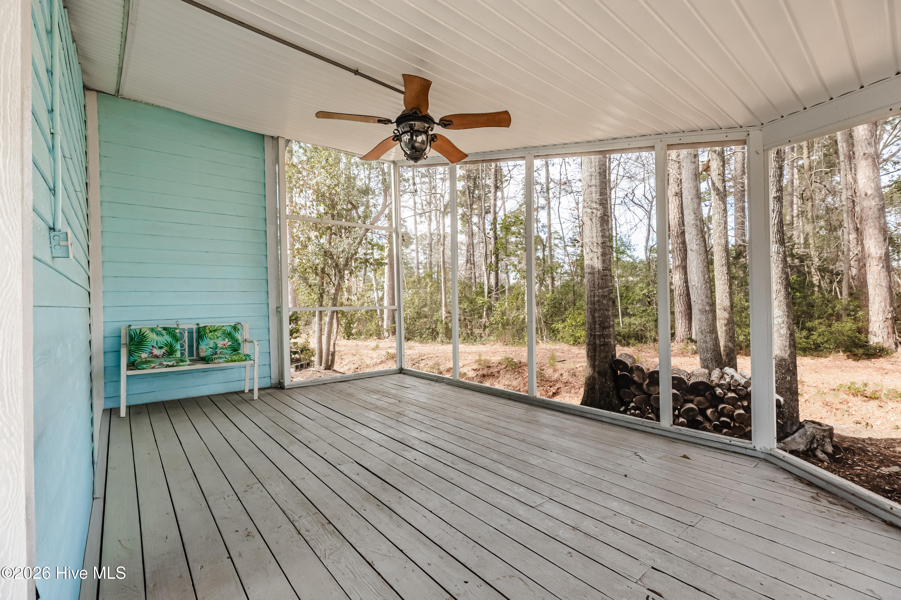 501 Deer Path Property Photo 39