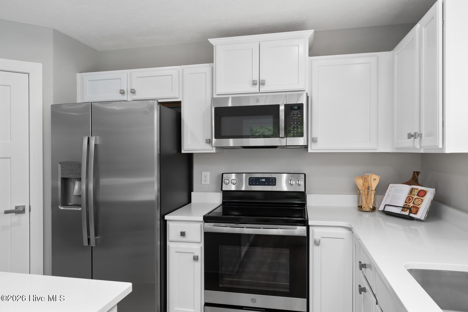 75 Arendell Court Property Photo 4