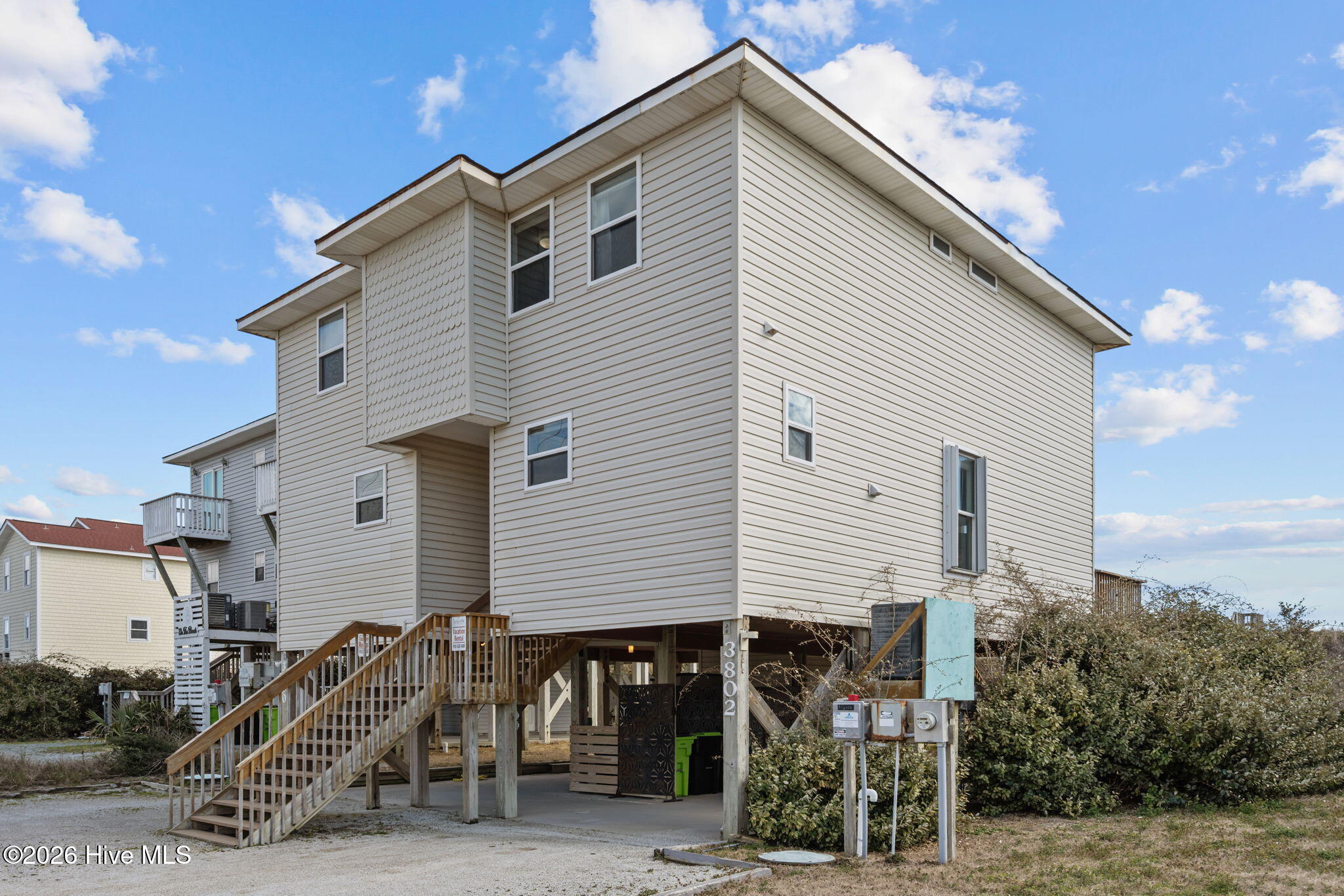 3802 Island Drive Property Photo 1